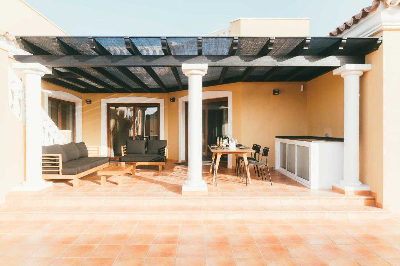Moderne Met Verwarmd Zwembad In Corralejo