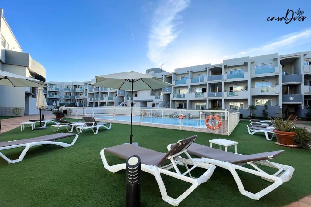 B-rent Sun 207 Pool View Apartment *