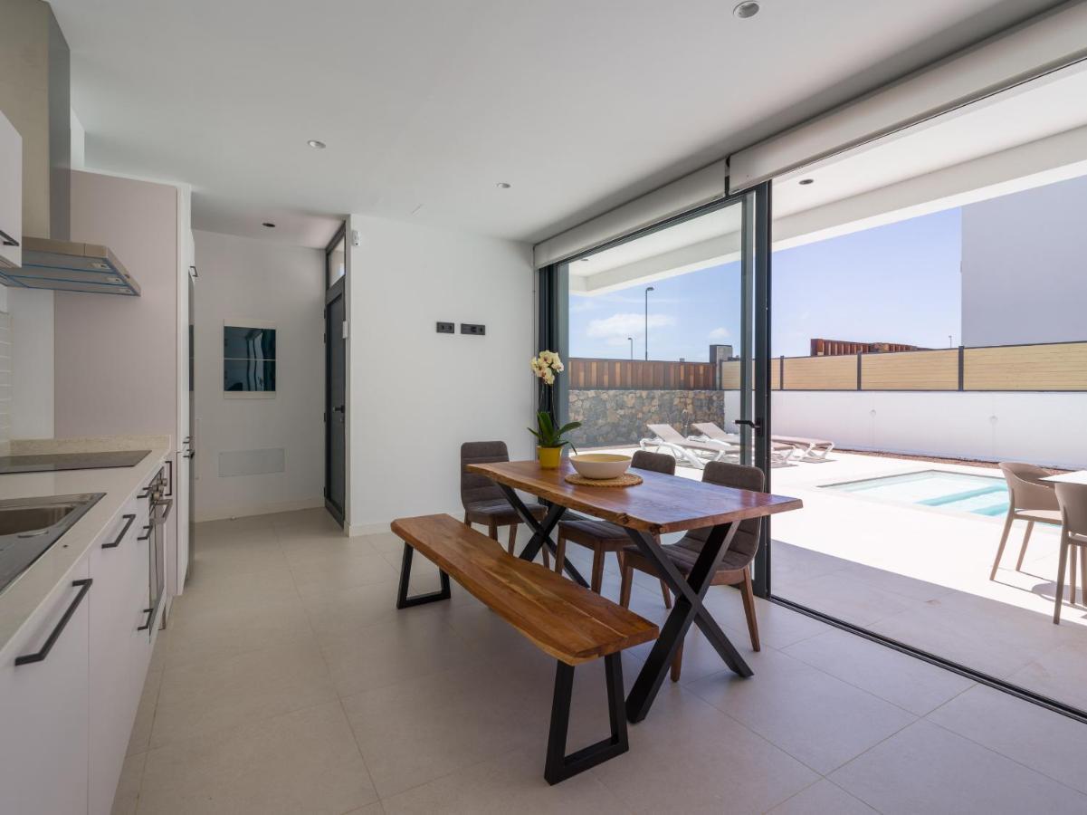 Calderas Deluxe Sea And Mountain Views And Private Pool Villa Corralejo