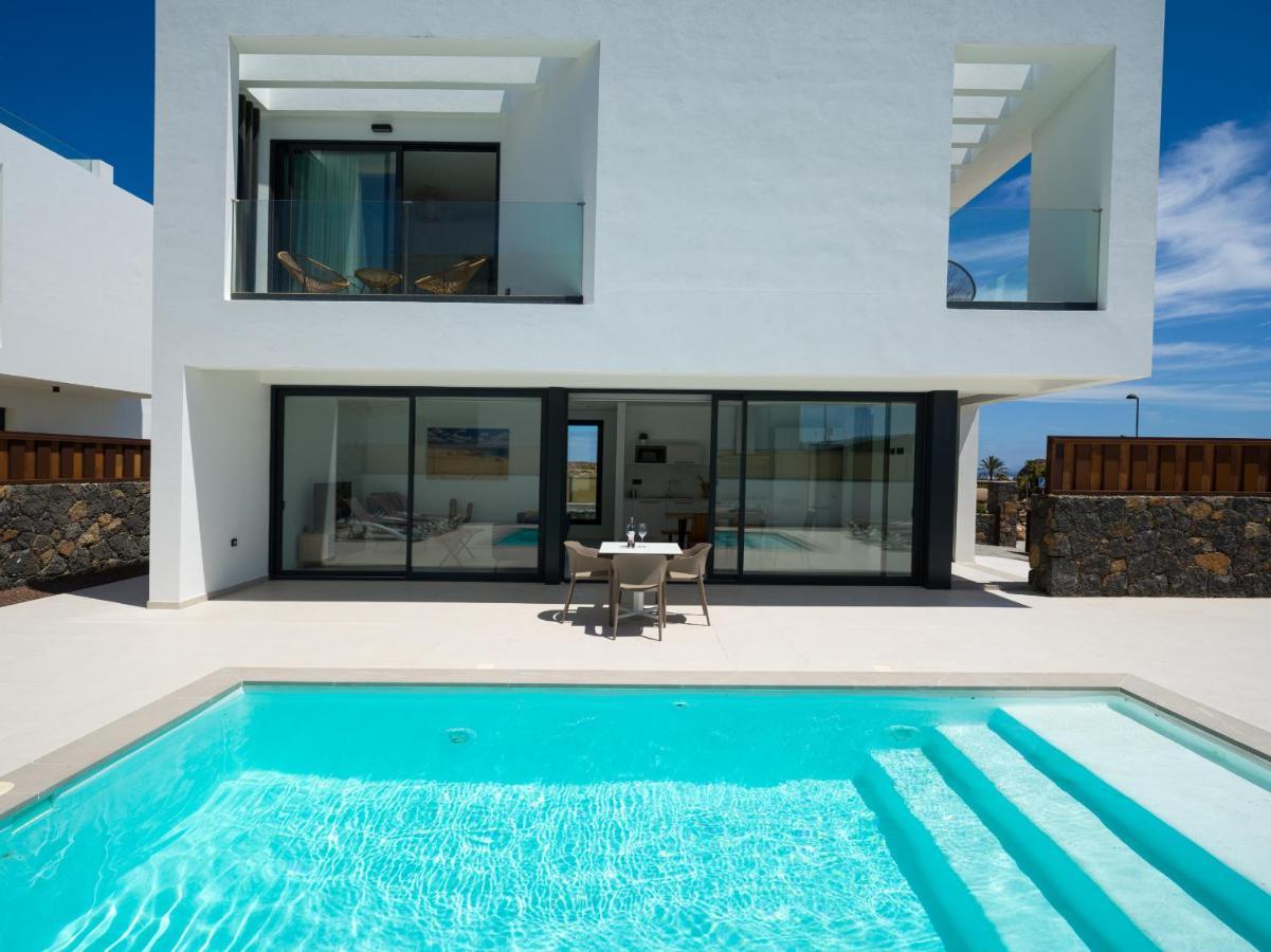 Calderas Deluxe Sea And Mountain Views And Private Pool * Corralejo