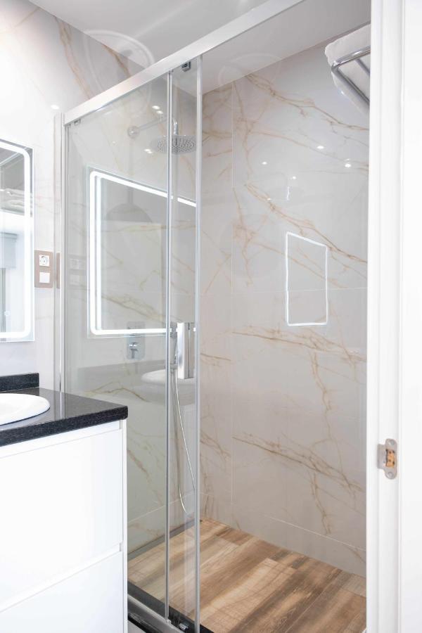 Luxury Sabi Con Garaje Apartamento
