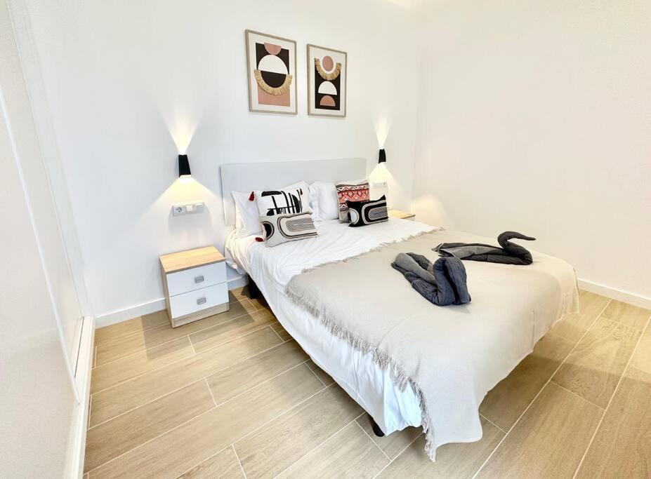 Apartment La Gofio En El Centro De Corralejo, Dos Habitaciones, Dos Banos, Terraza Privada Y Wi-fi *