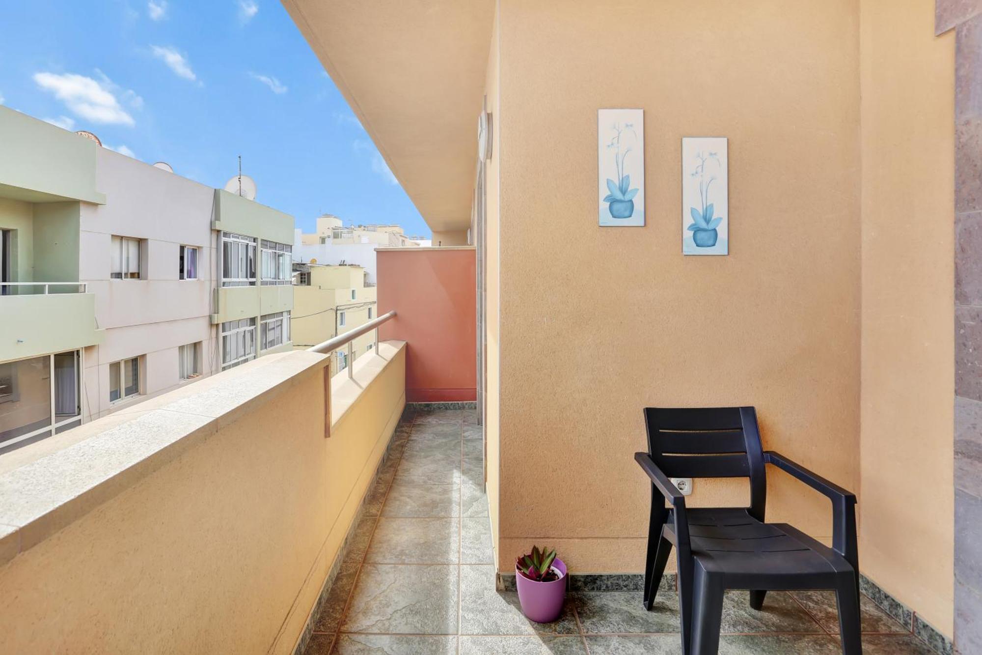 Ancla Pool On Roof Top Apartment