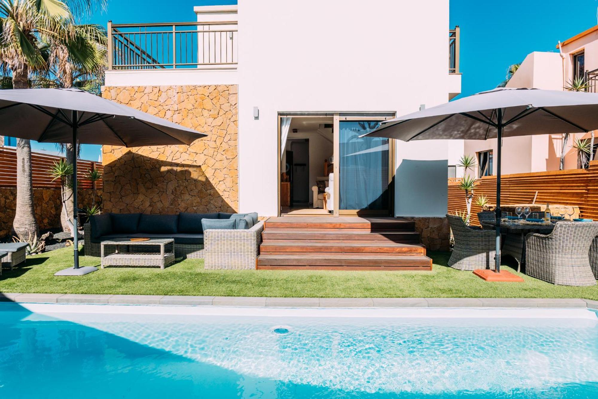Villa Paradise House: Piscina Privada, Playa 100m *