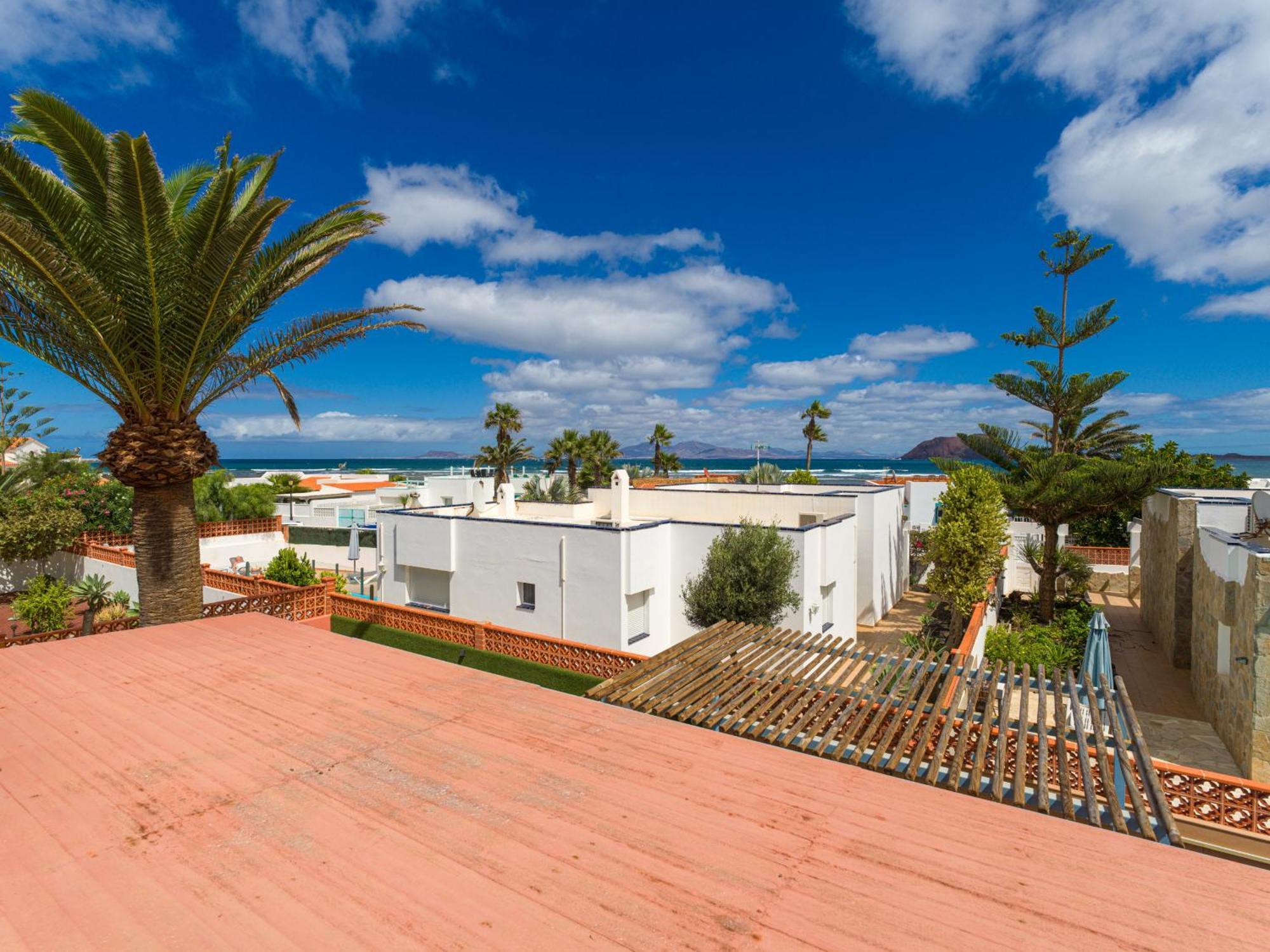 Long By Canariasgetaway Villa Corralejo