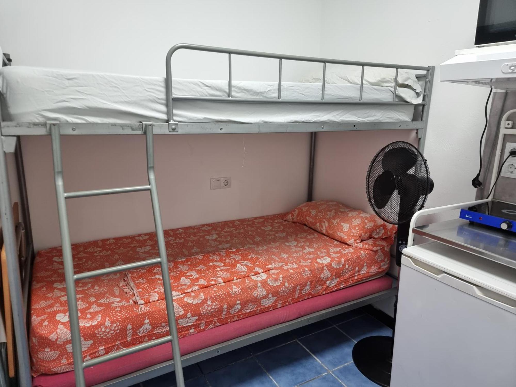Hostel Cristina Con Bano Privado Y Mini Cocina