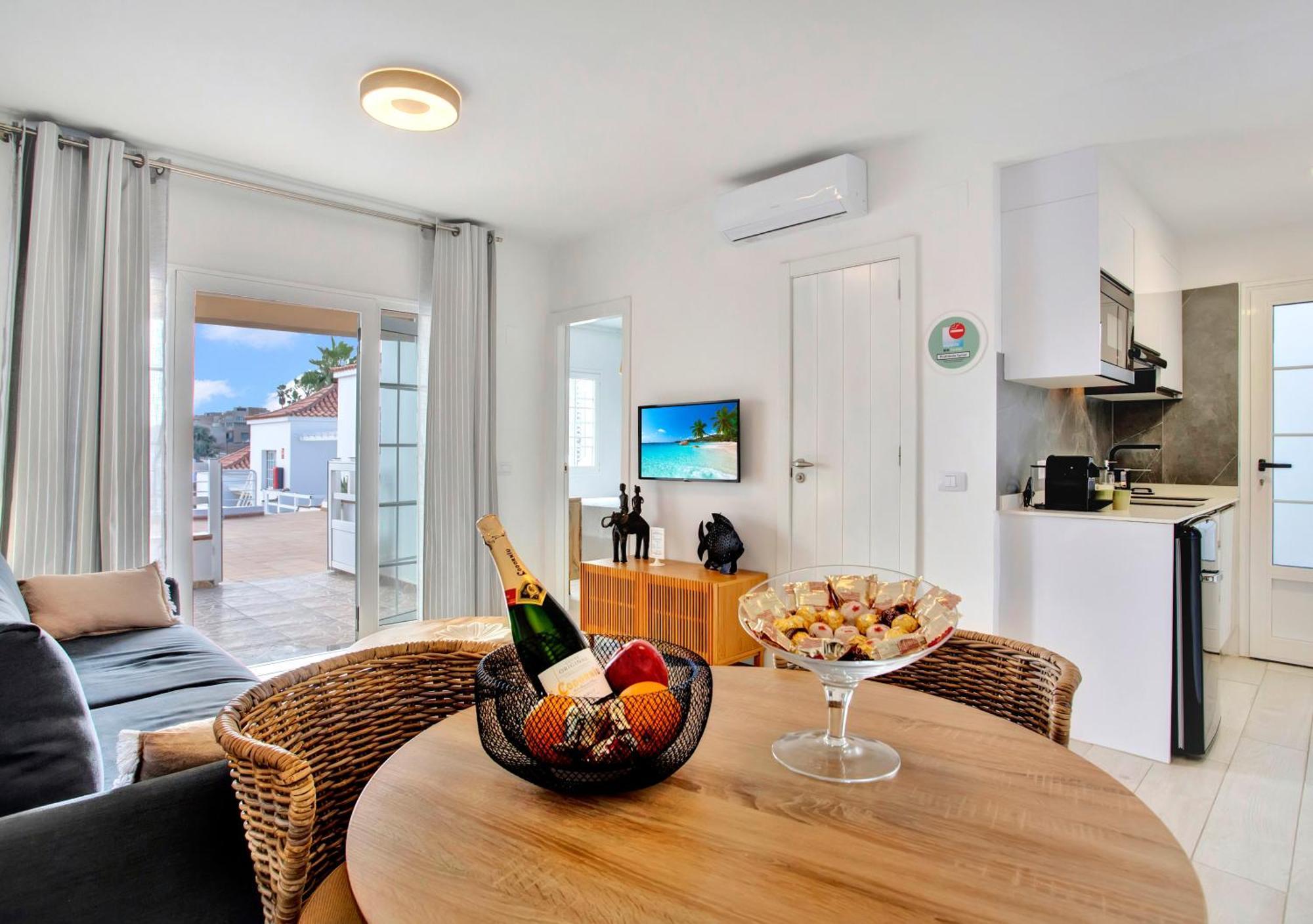 Silvic Serenada Apartment *