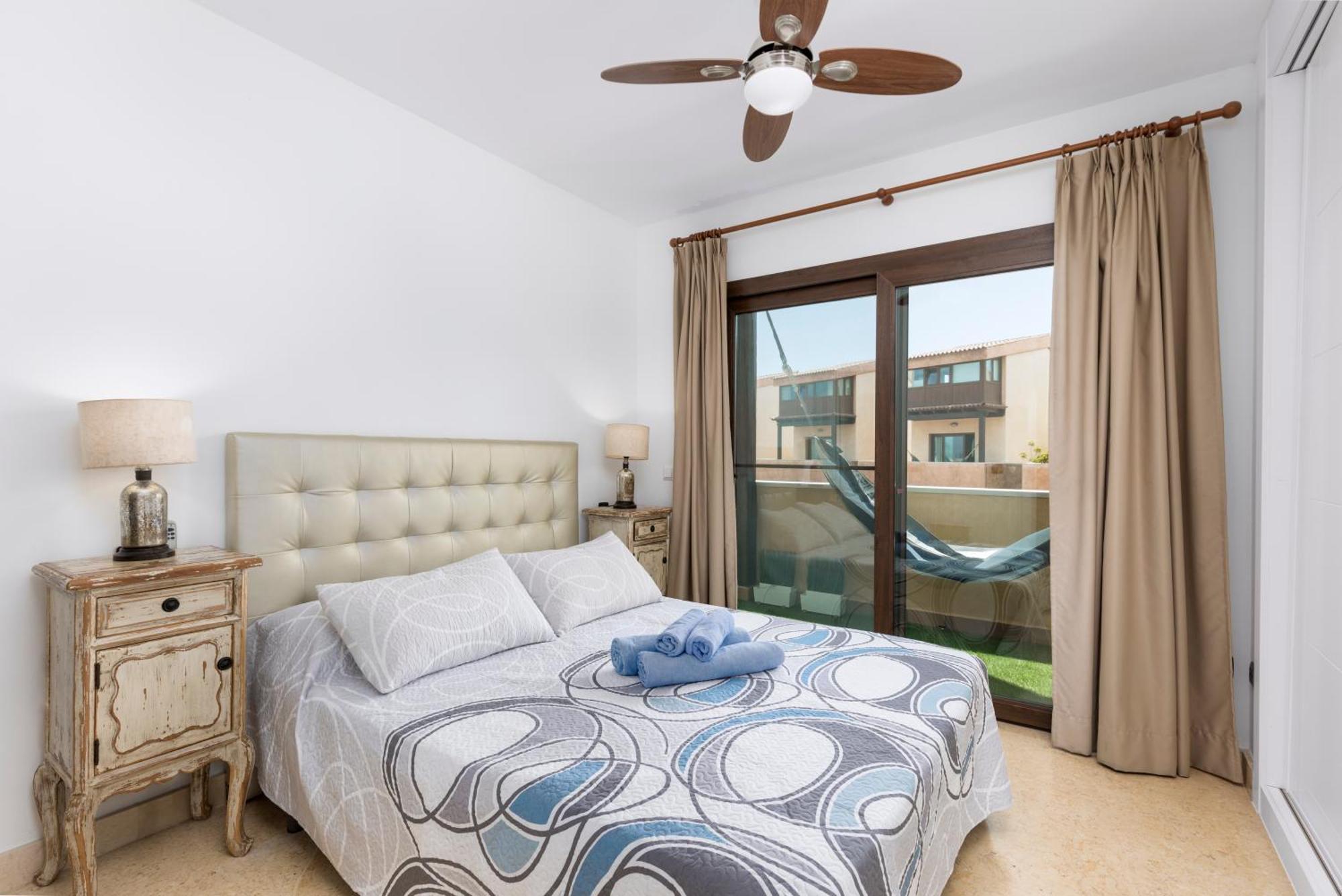 Sunset 4 Bedroom 200m To Beach+fast Wifi