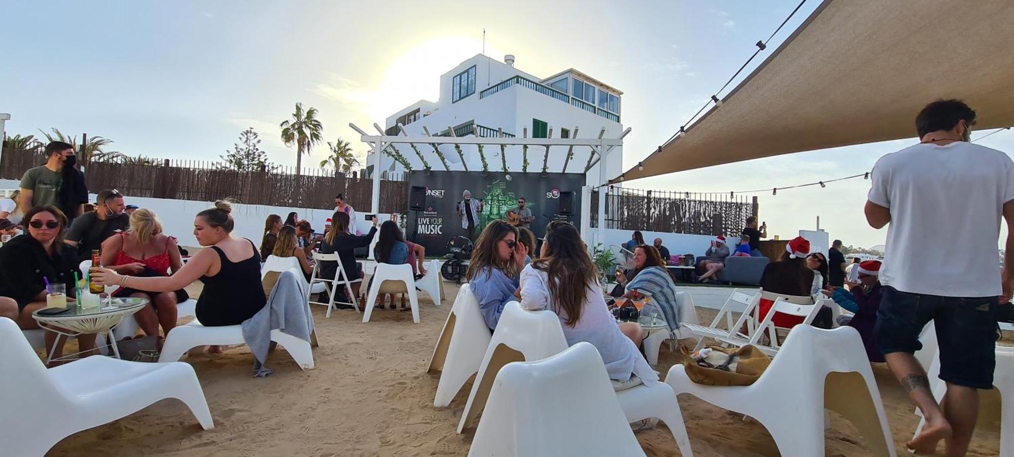 Villa Sunset 4 Bedroom 200m To Beach+fast Wifi Corralejo