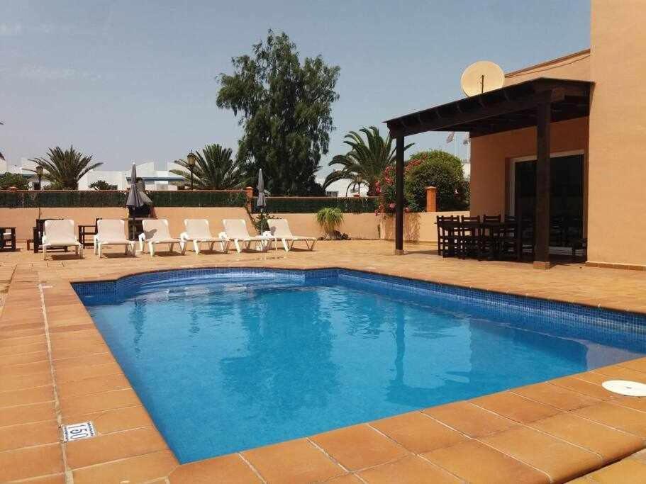Casa Marta Duplex Con Piscina Privada En Villa Corralejo