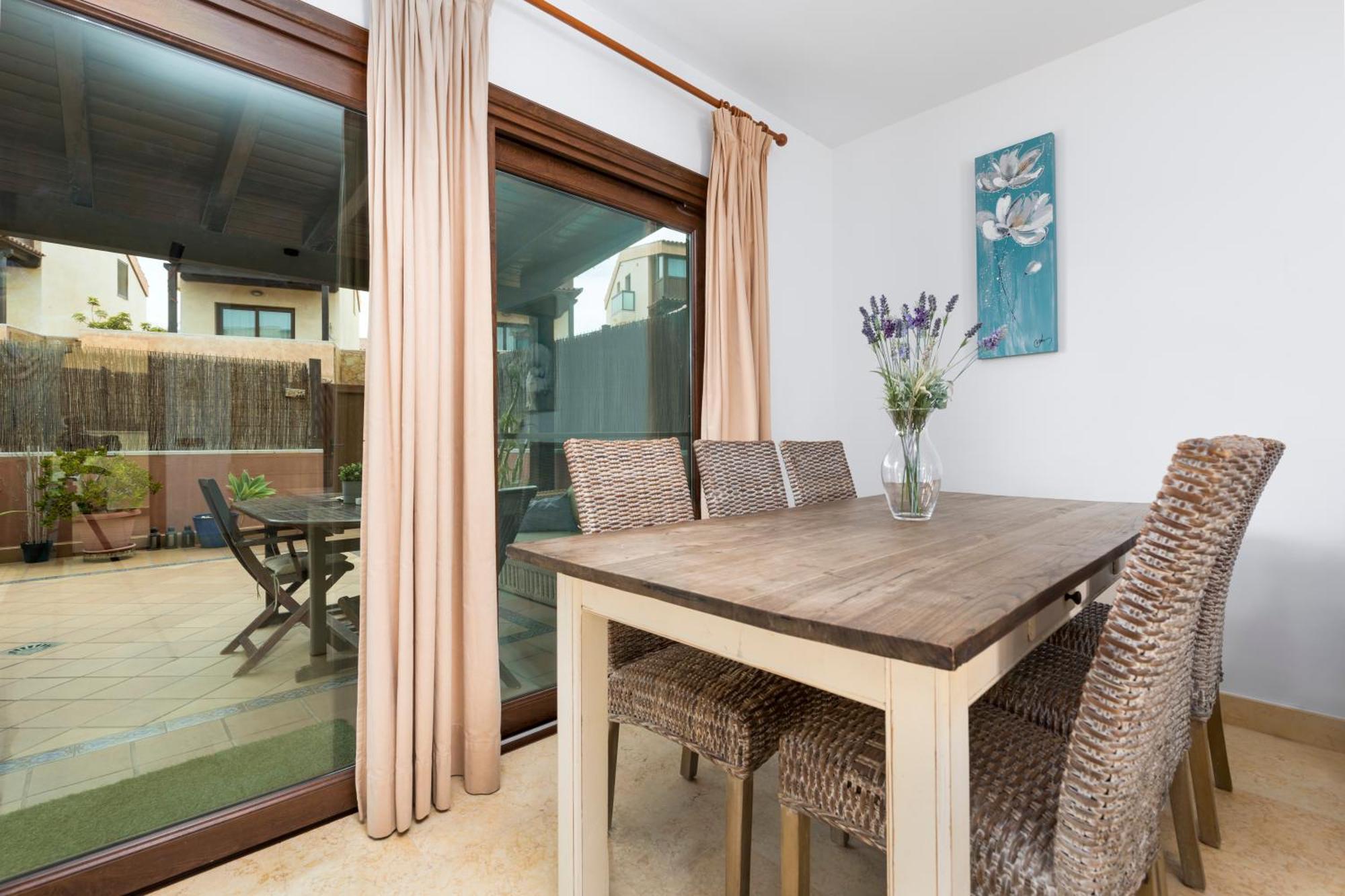 Sunset 4 Bedroom 200m To Beach+fast Wifi Corralejo