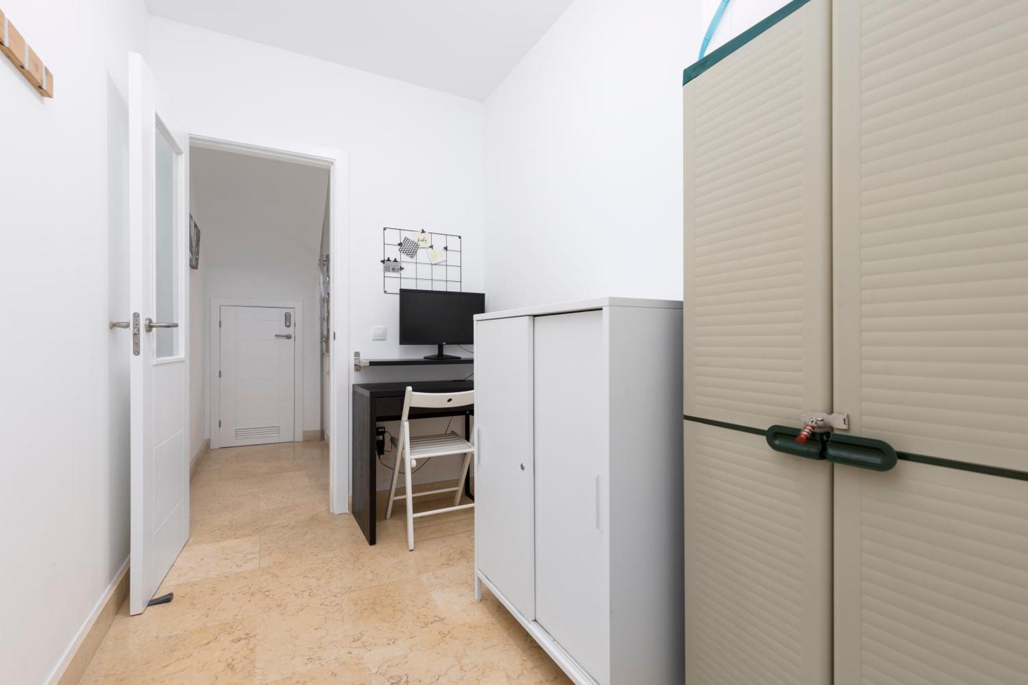 Sunset 4 Bedroom 200m To Beach+fast Wifi *