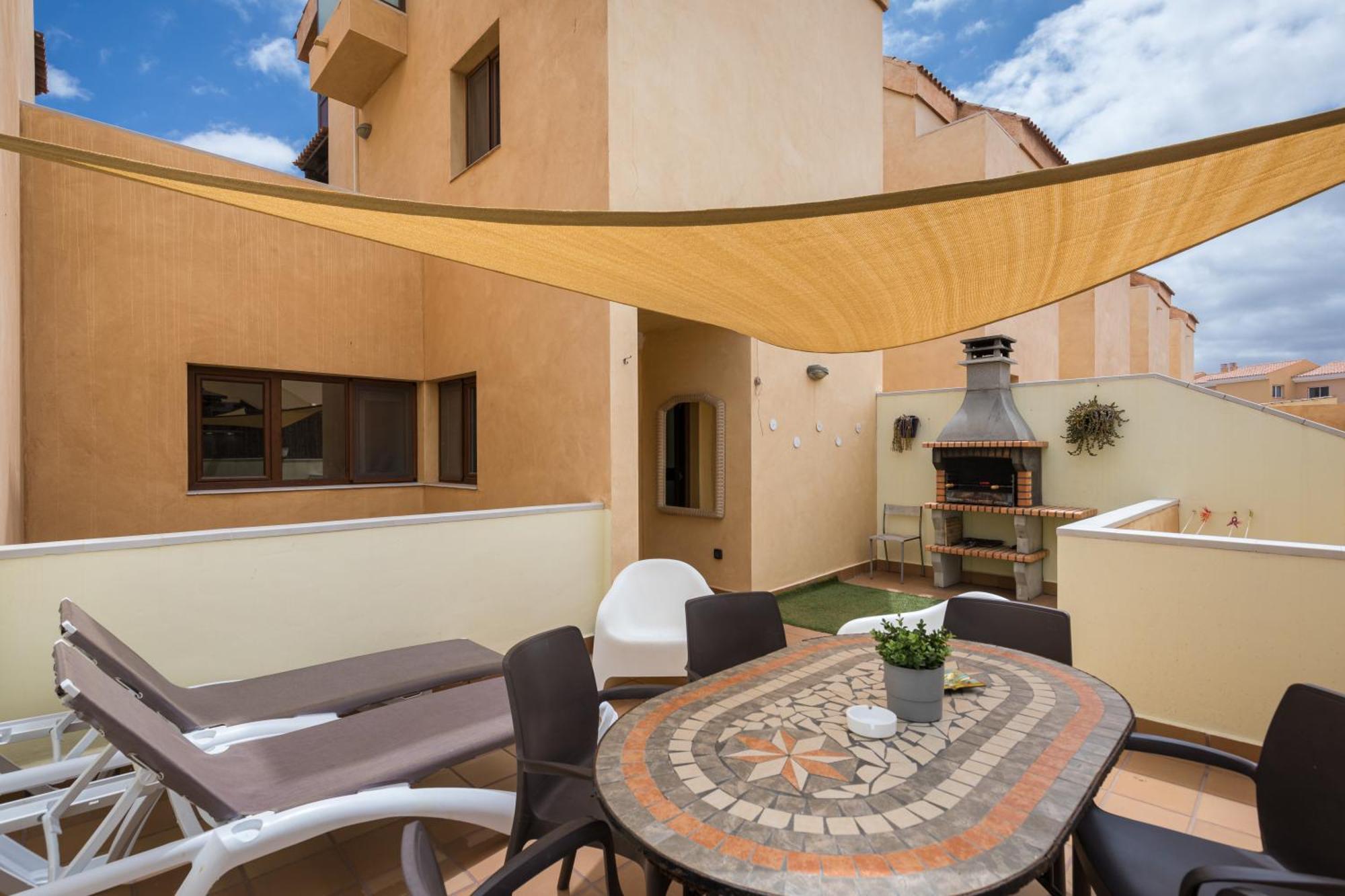 Villa Sunset 4 Bedroom 200m To Beach+fast Wifi *