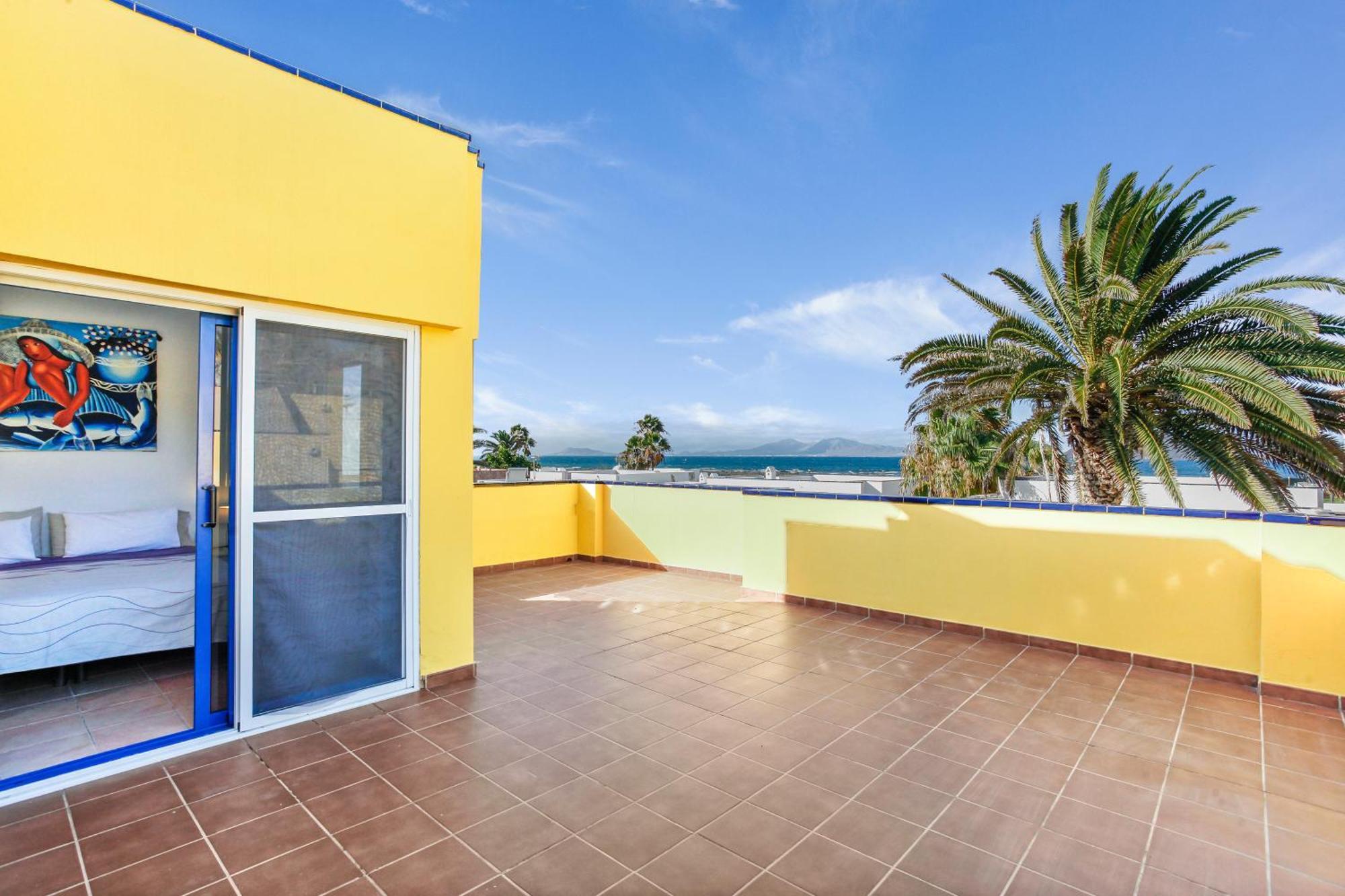 Mariposas Villa *