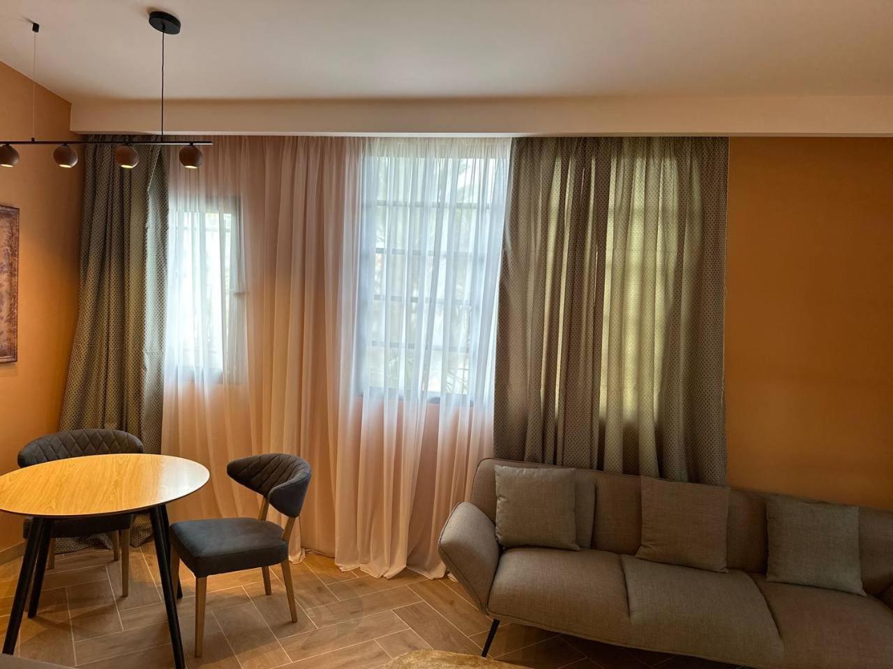 Miramar Boutique Adults Only Apartment *
