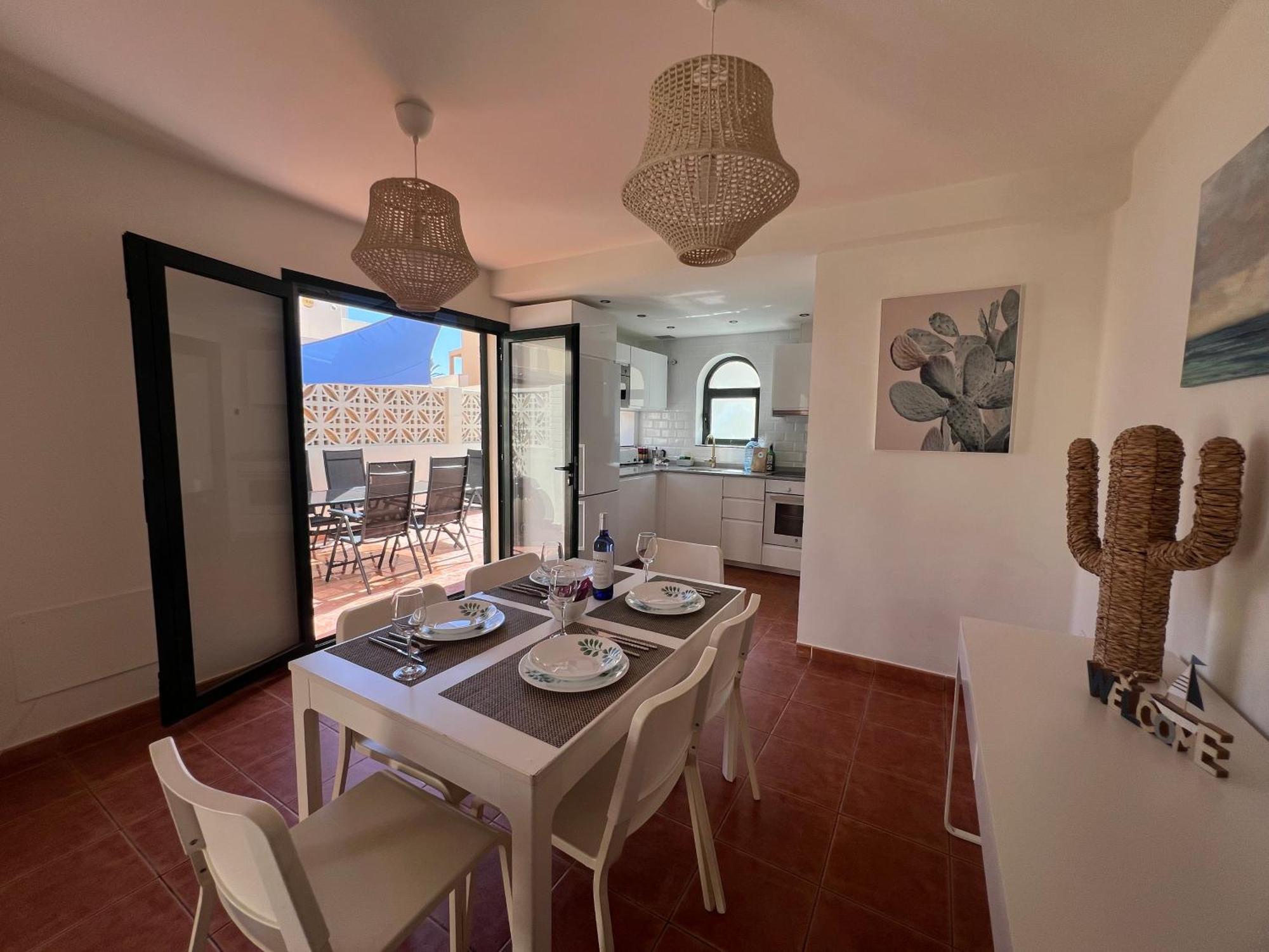 Olympia House Lovely, Close To Town And Beaches With Private Pool & Fast Wifi Villa