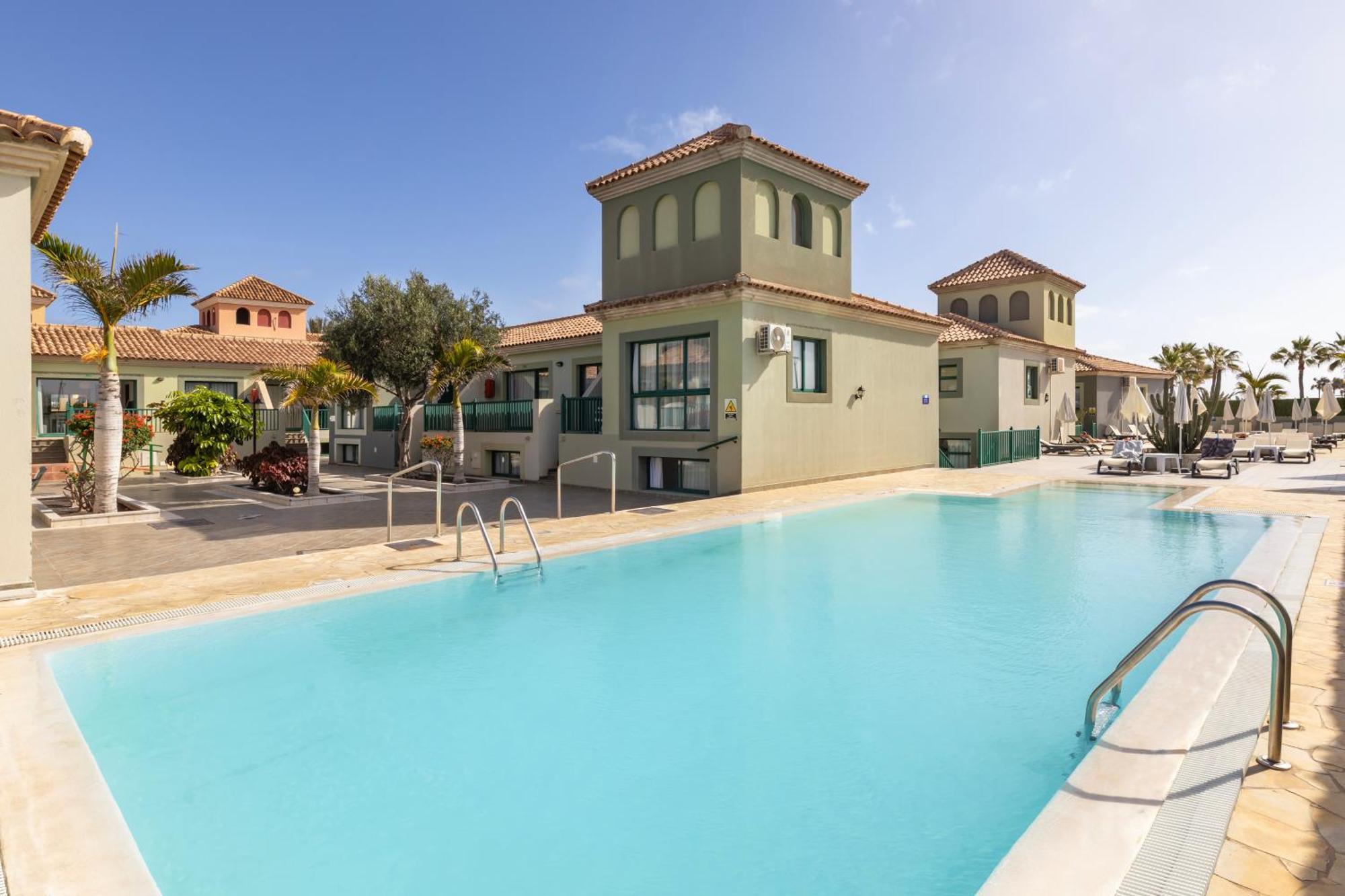 O7 Aloe Resort 3*