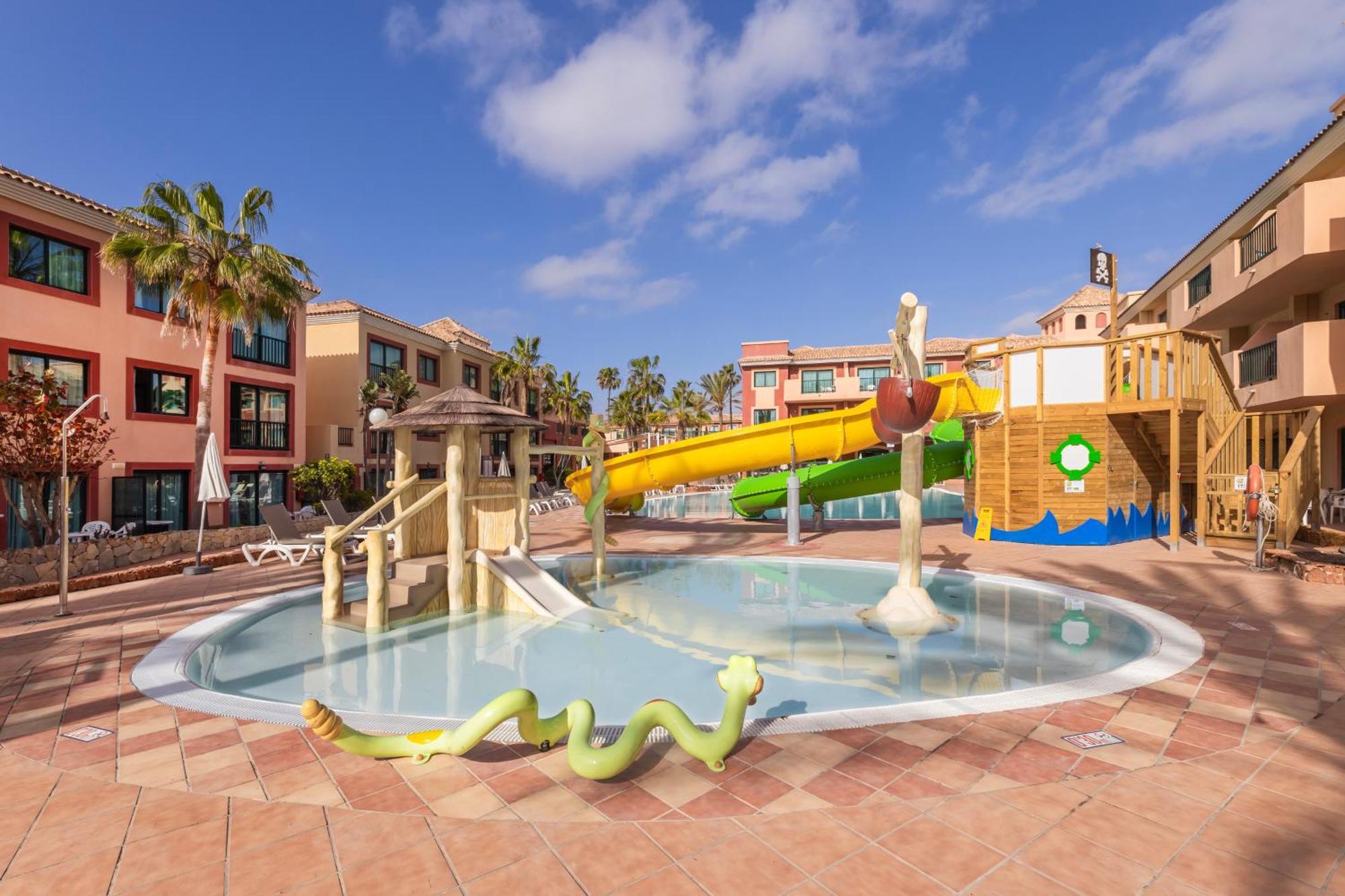 Resort O7 Aloe 3*
