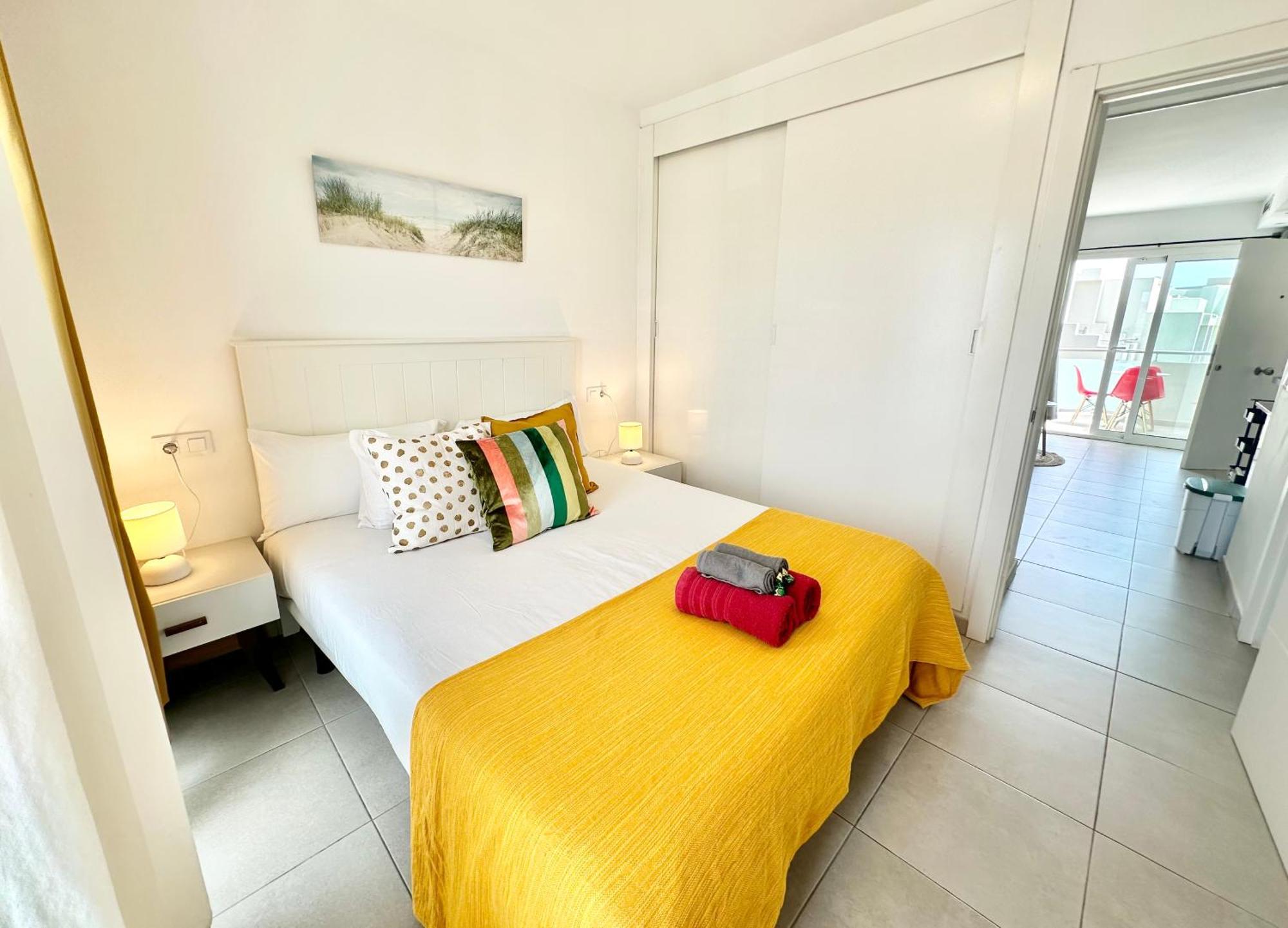 Lollipop Con Piscina, Doble Terraza, Planta Alta, Cocina Completa Y Wifi