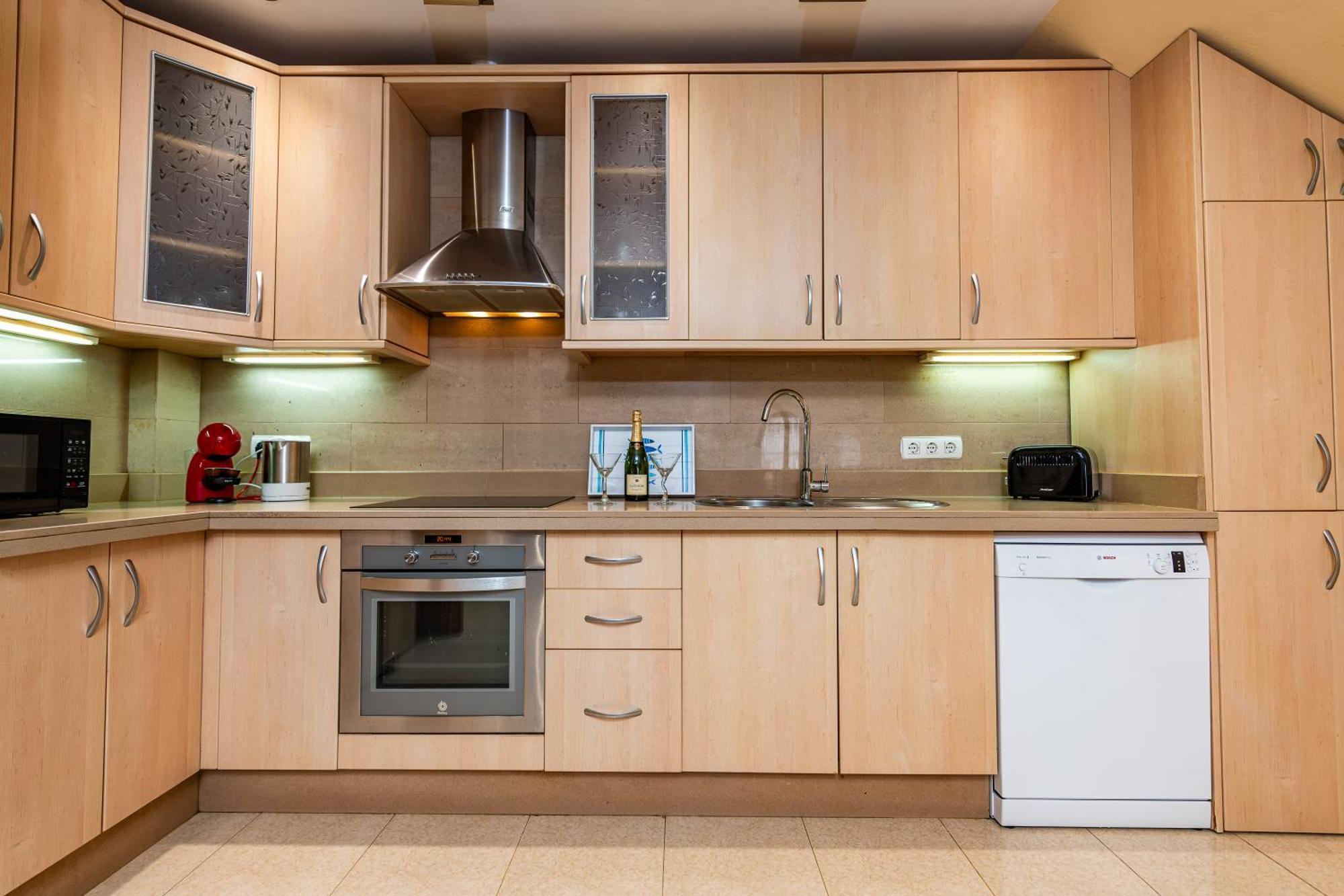 Apartment Calas *