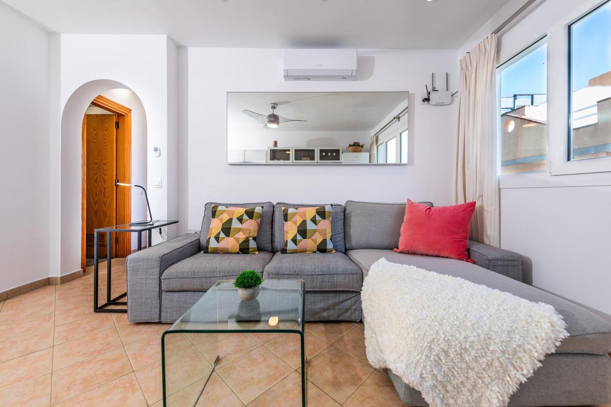 Apartment Calas *