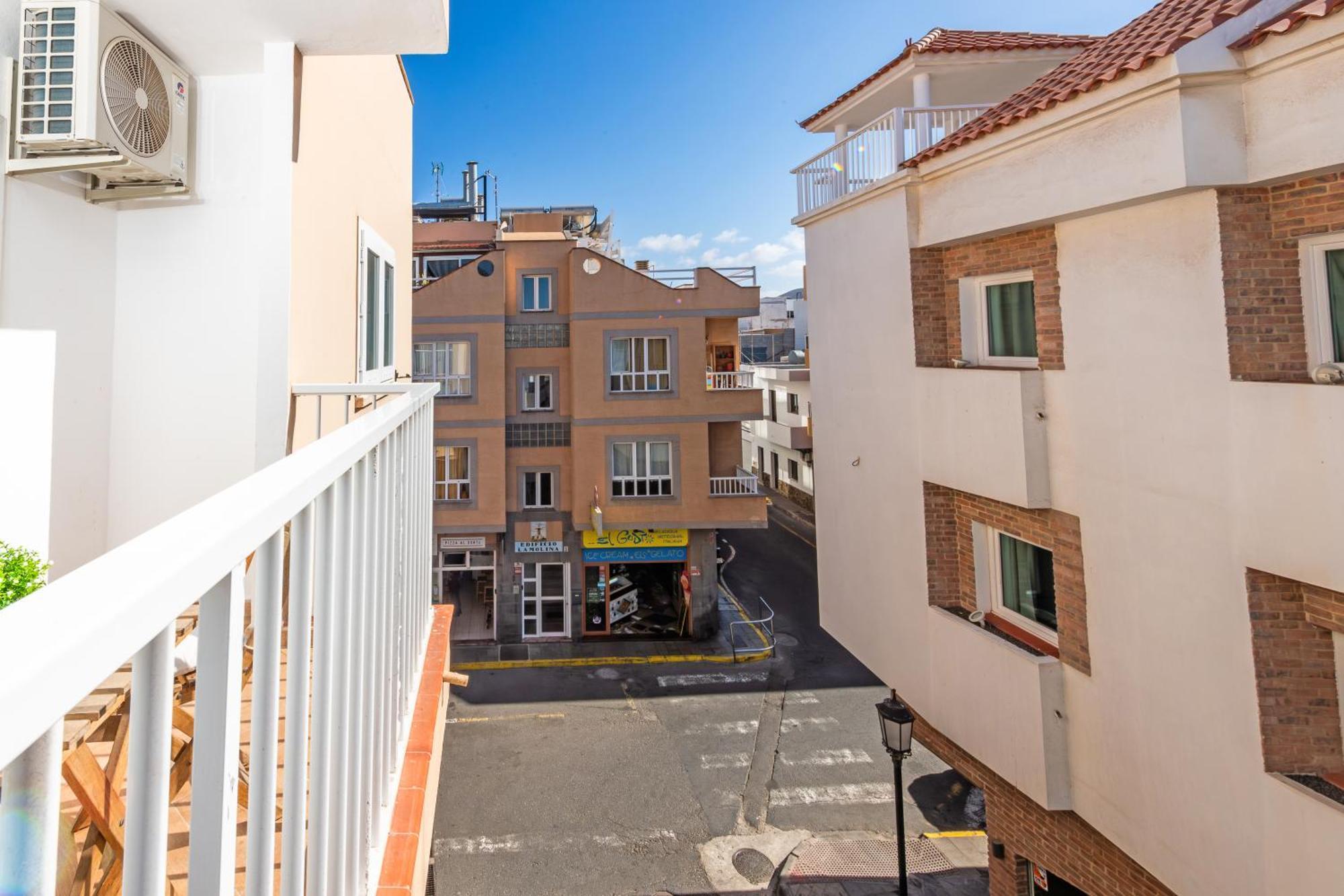Apartment Calas