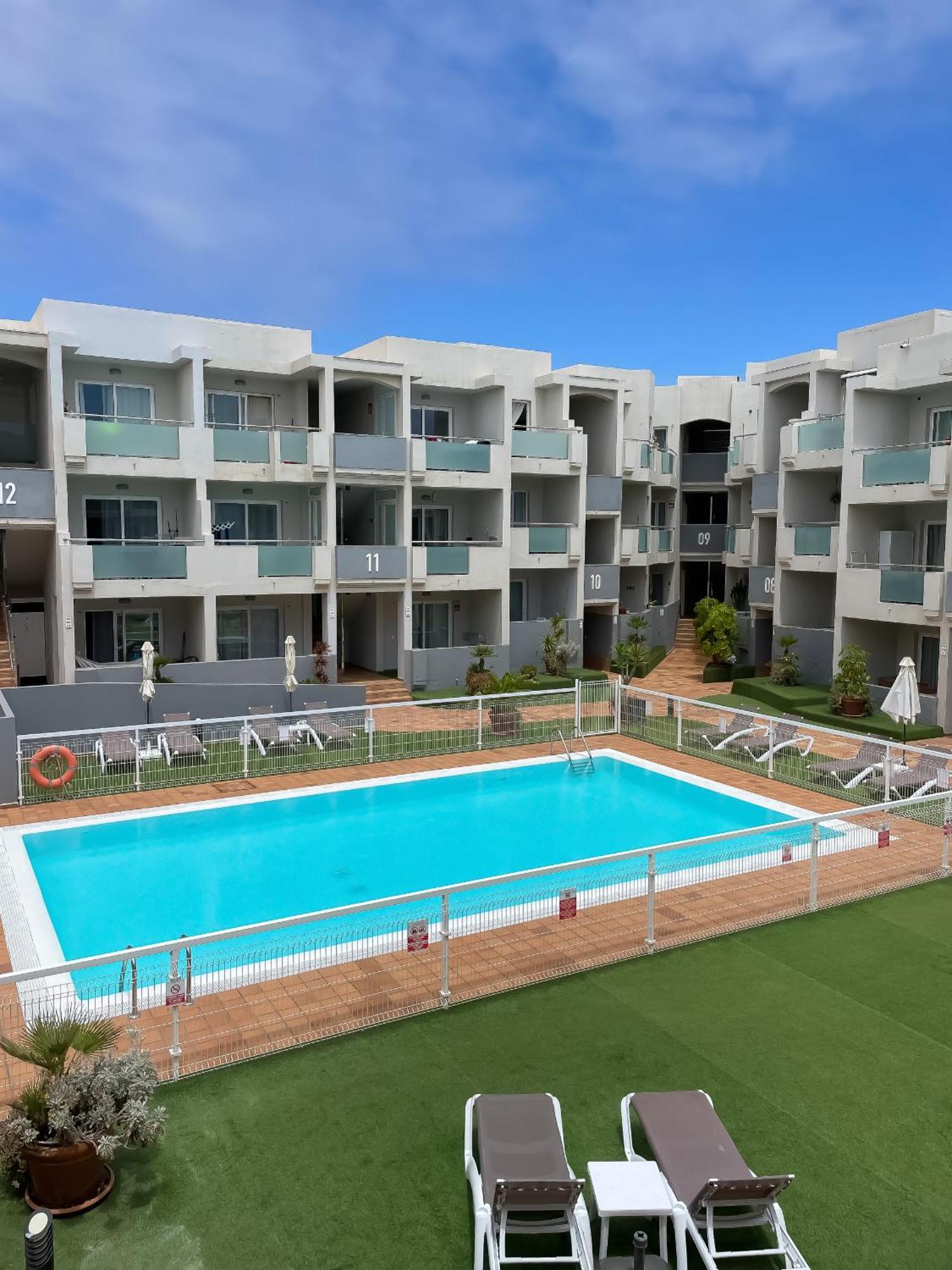 Sun Amas House Pool View - Wifi Free By Rentalfue Apartment