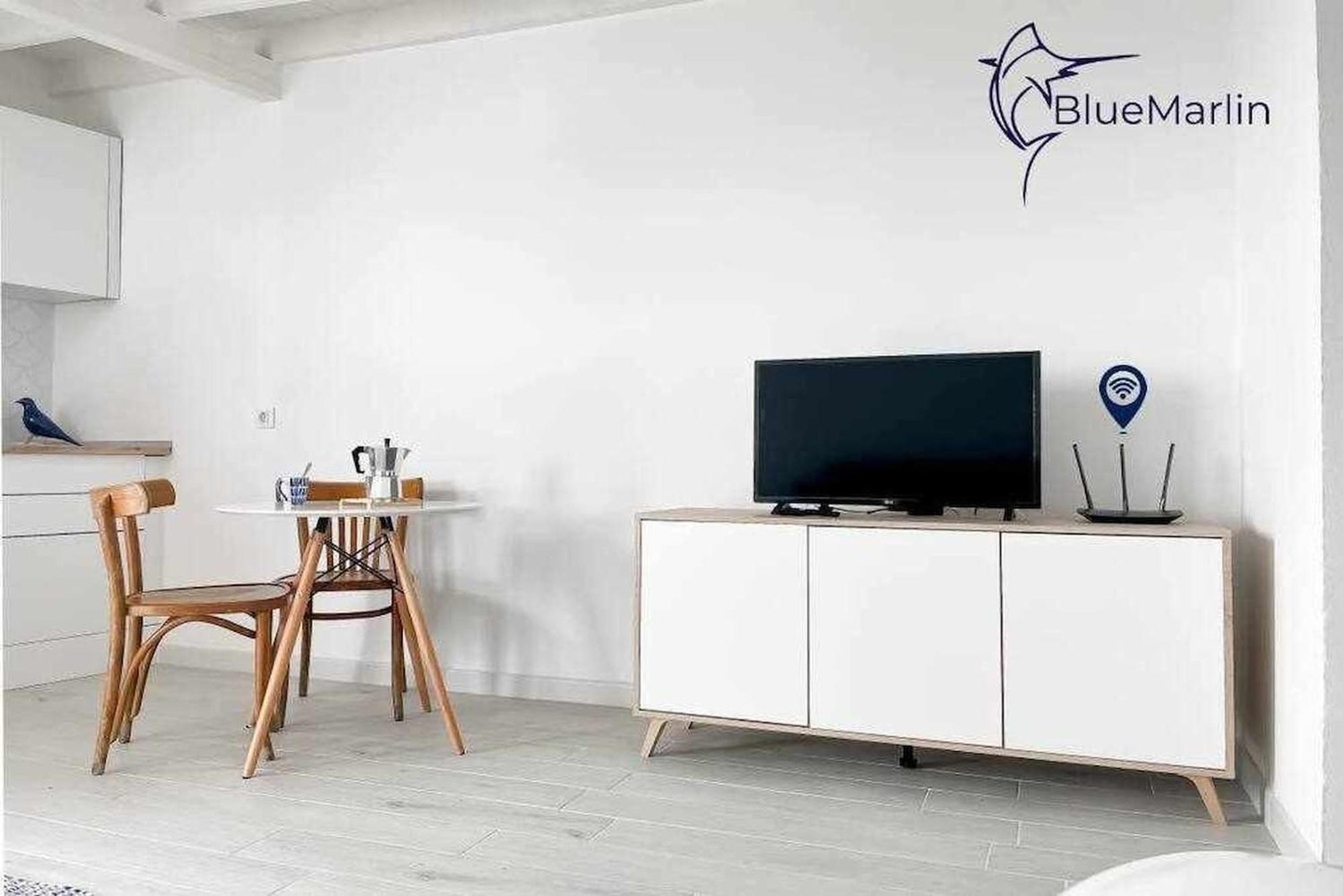 B-rent Bluemarlin Boutique Sea View Apartment