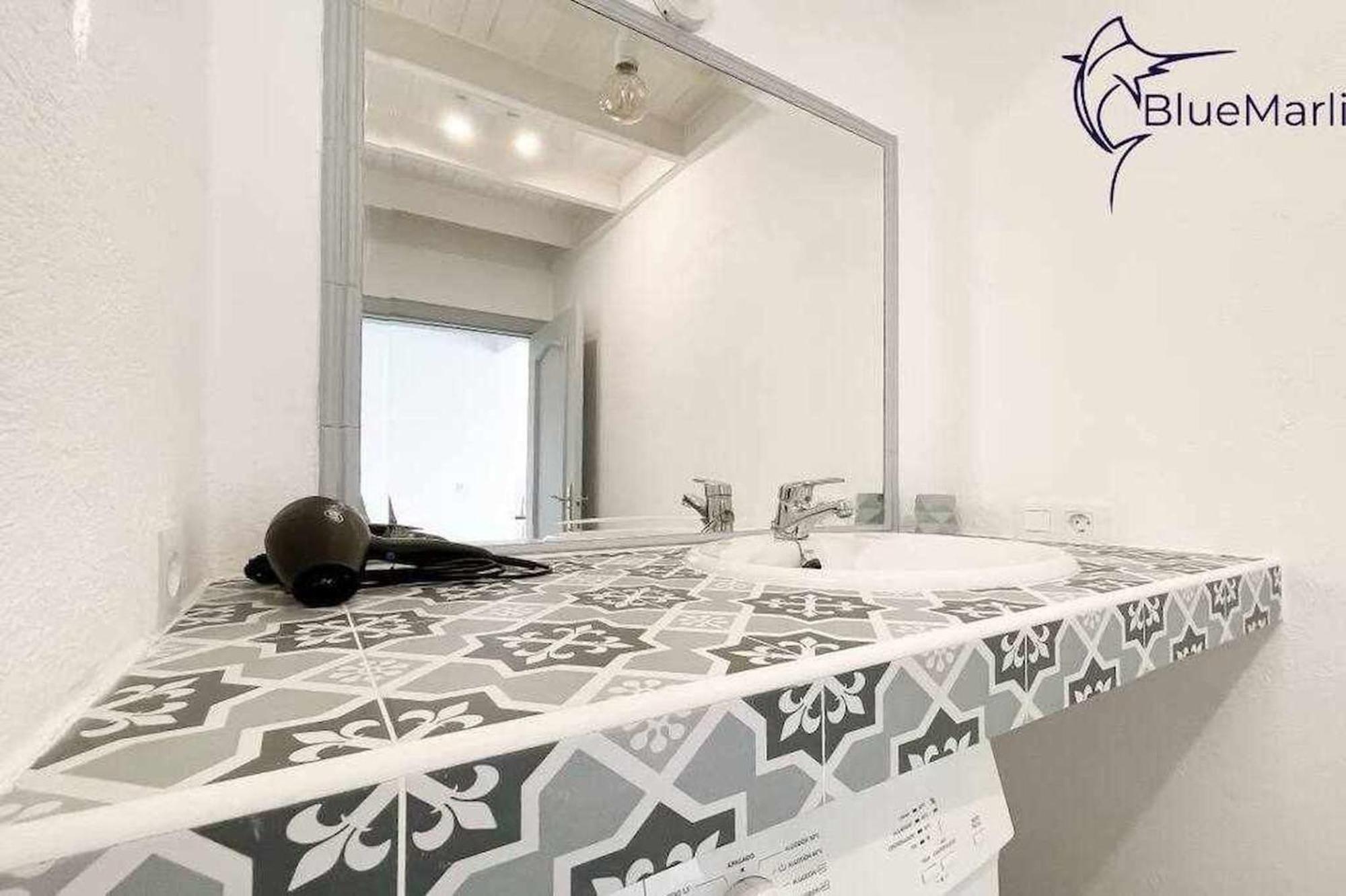 Apartment B-rent Bluemarlin Boutique Sea View