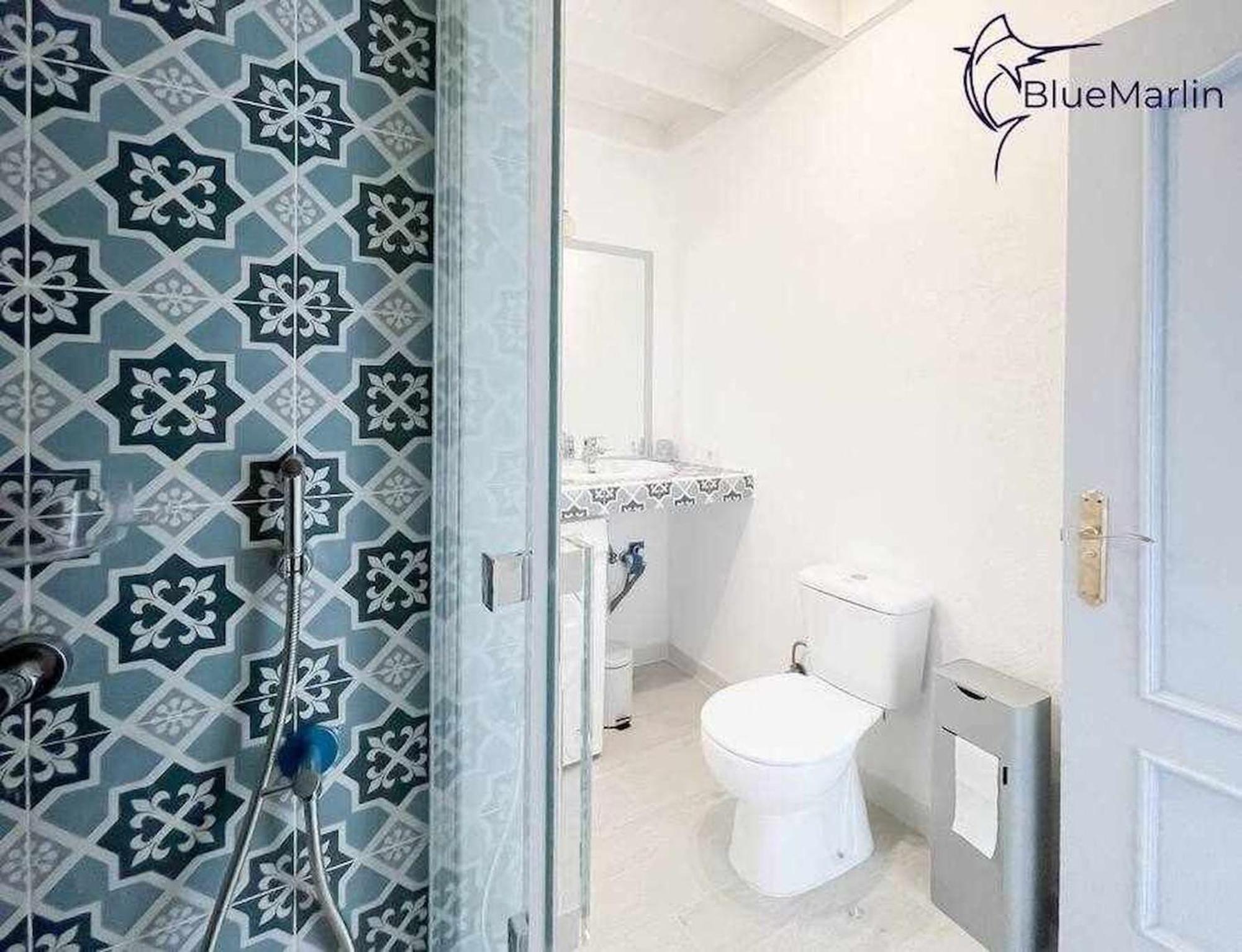 B-rent Bluemarlin Boutique Sea View Apartment *