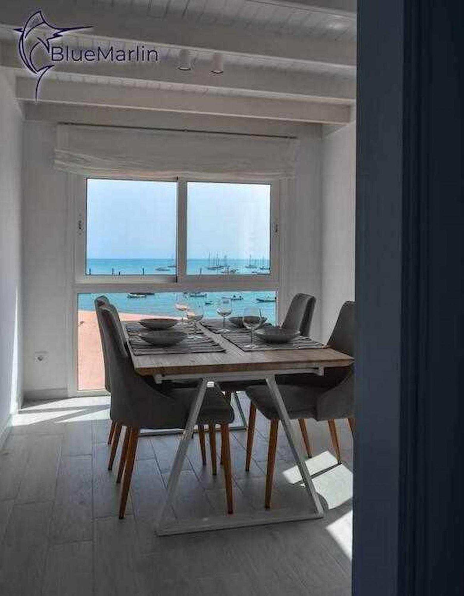 B-rent Bluemarlin Boutique Sea View * Corralejo