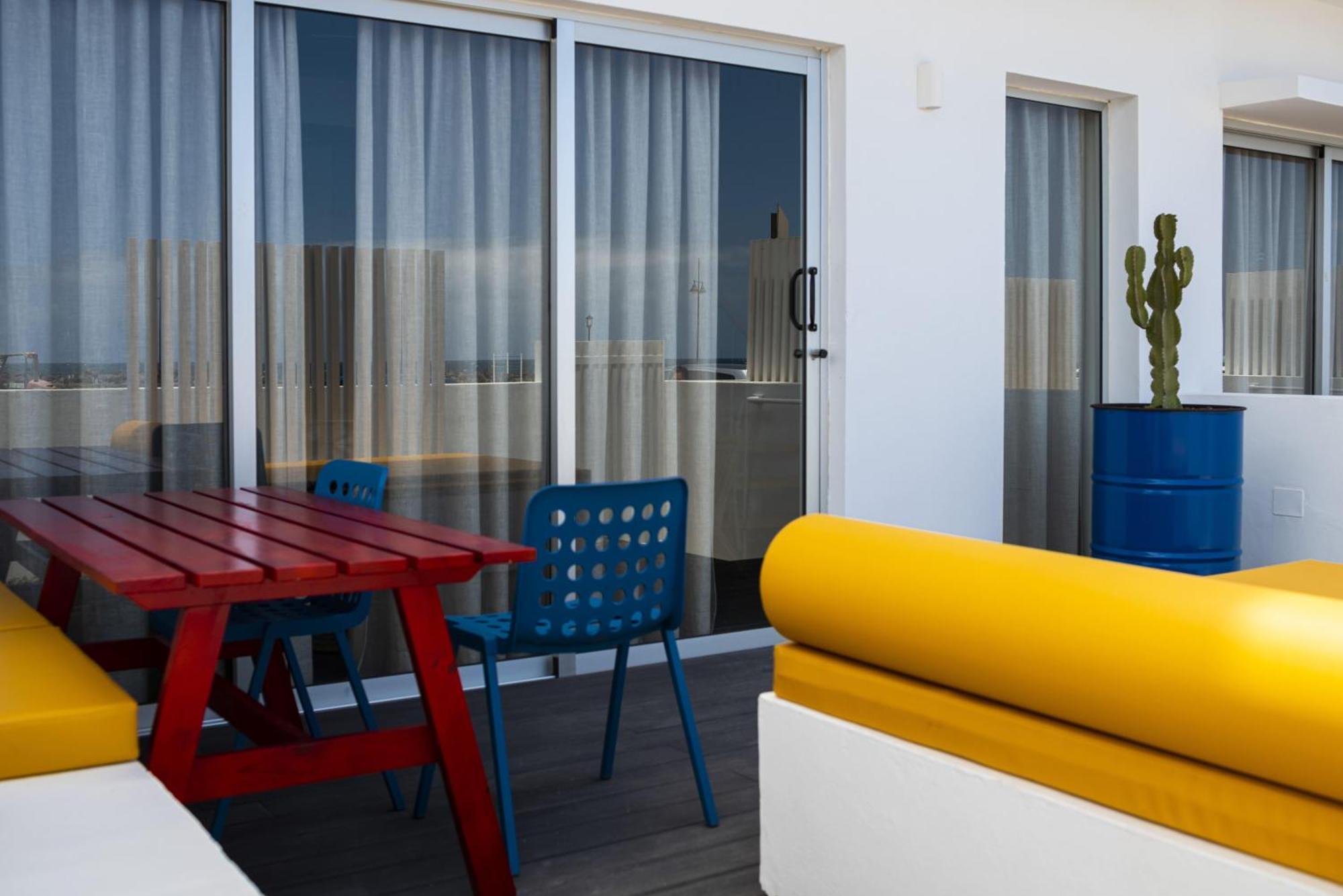 Buendia Nohotel Apartment