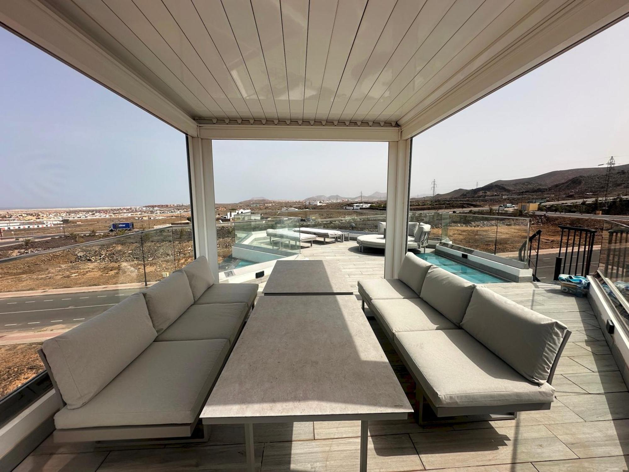 Poseidon With Private Heated Pool, Sauna And Stunning Volcano Views By Amazzzing Travel Corralejo