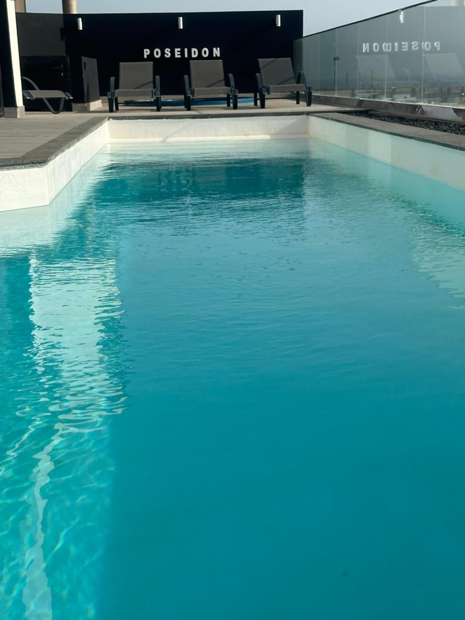 Poseidon With Private Heated Pool, Sauna And Stunning Volcano Views By Amazzzing Travel * Corralejo