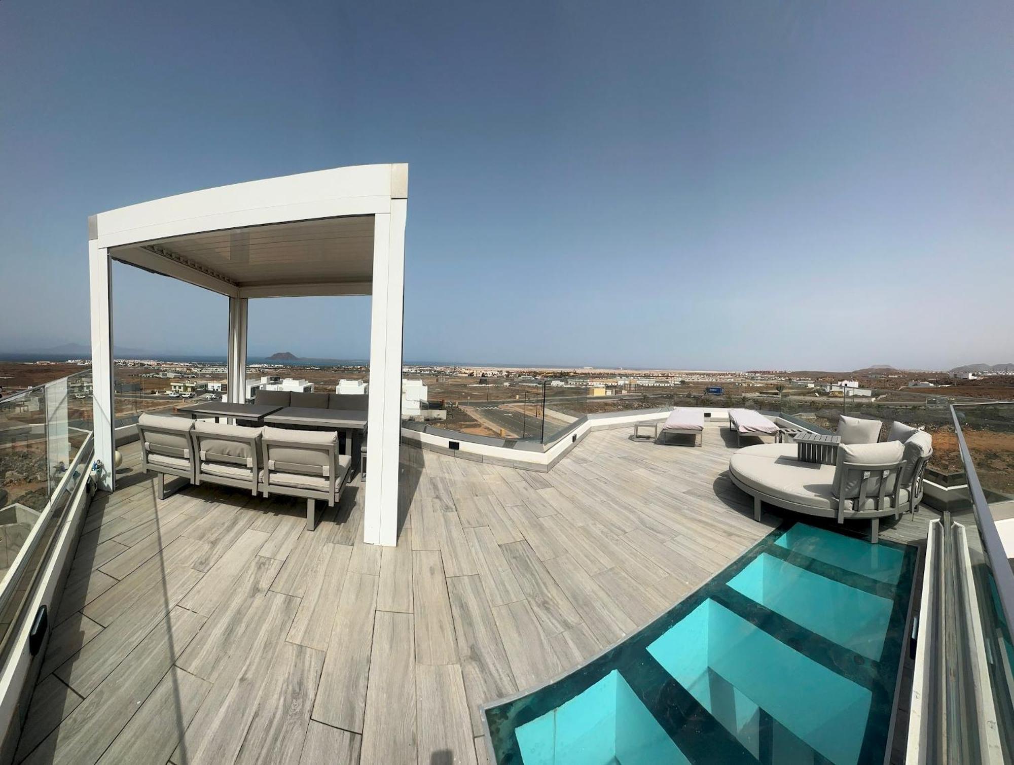 Poseidon With Private Heated Pool, Sauna And Stunning Volcano Views By Amazzzing Travel