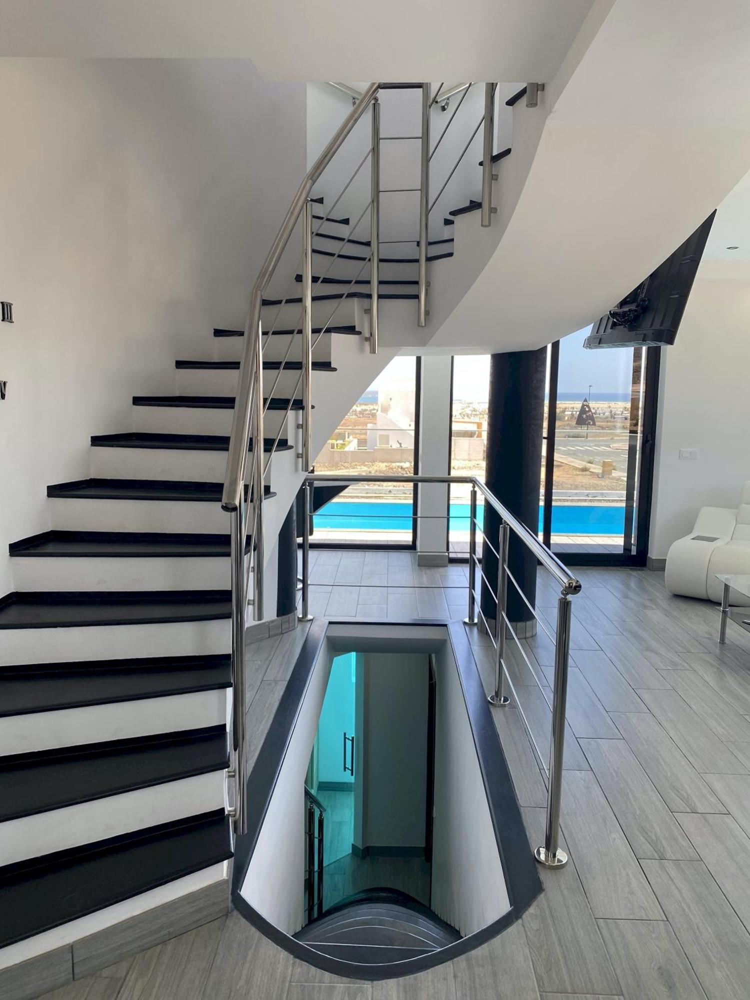 Poseidon With Private Heated Pool, Sauna And Stunning Volcano Views By Amazzzing Travel Villa *