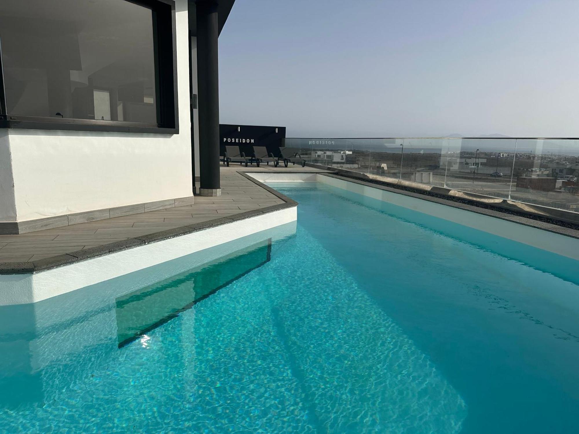 Poseidon With Private Heated Pool, Sauna And Stunning Volcano Views By Amazzzing Travel