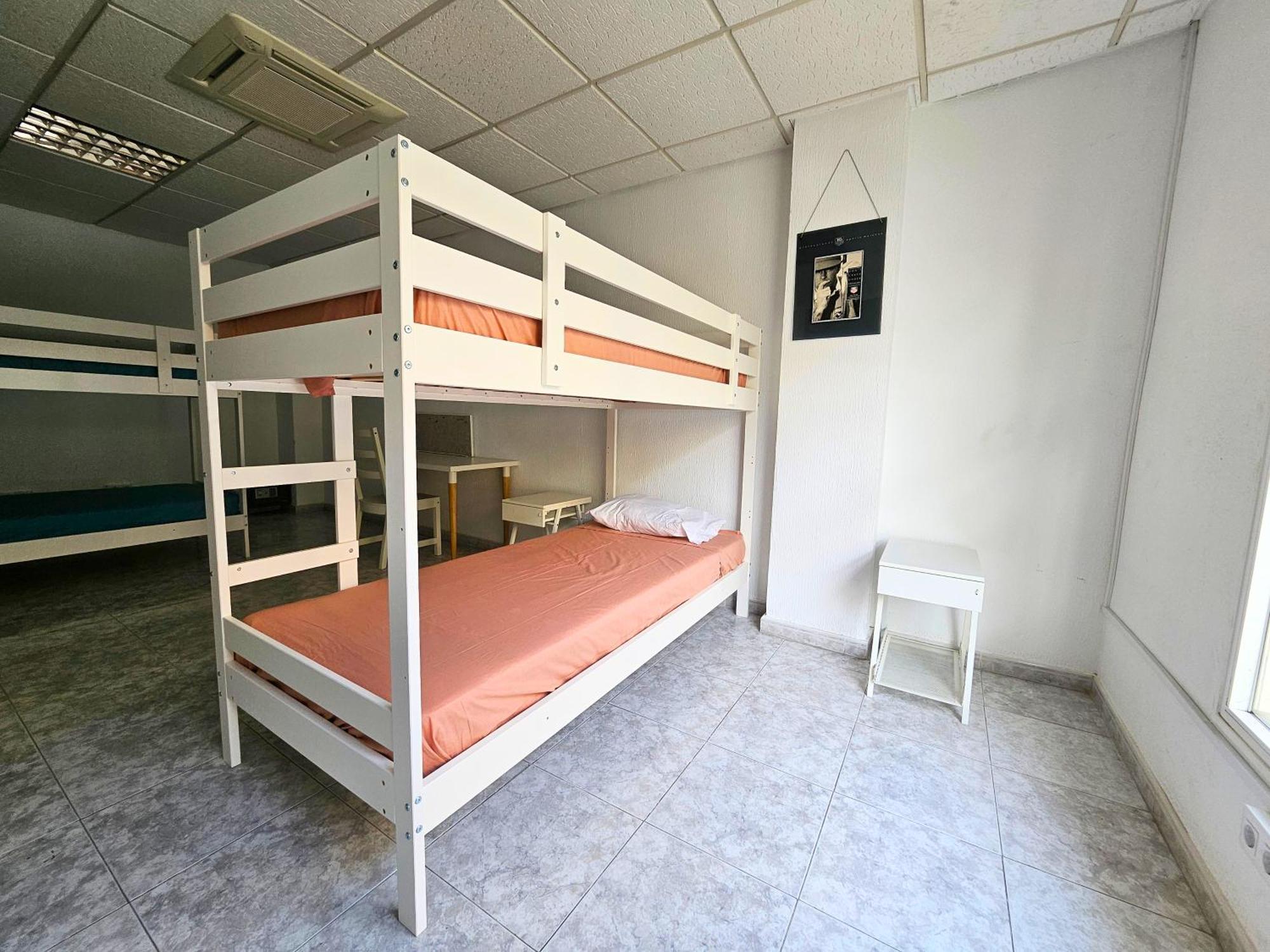 Coliving By Amazzzing Travel Hostel