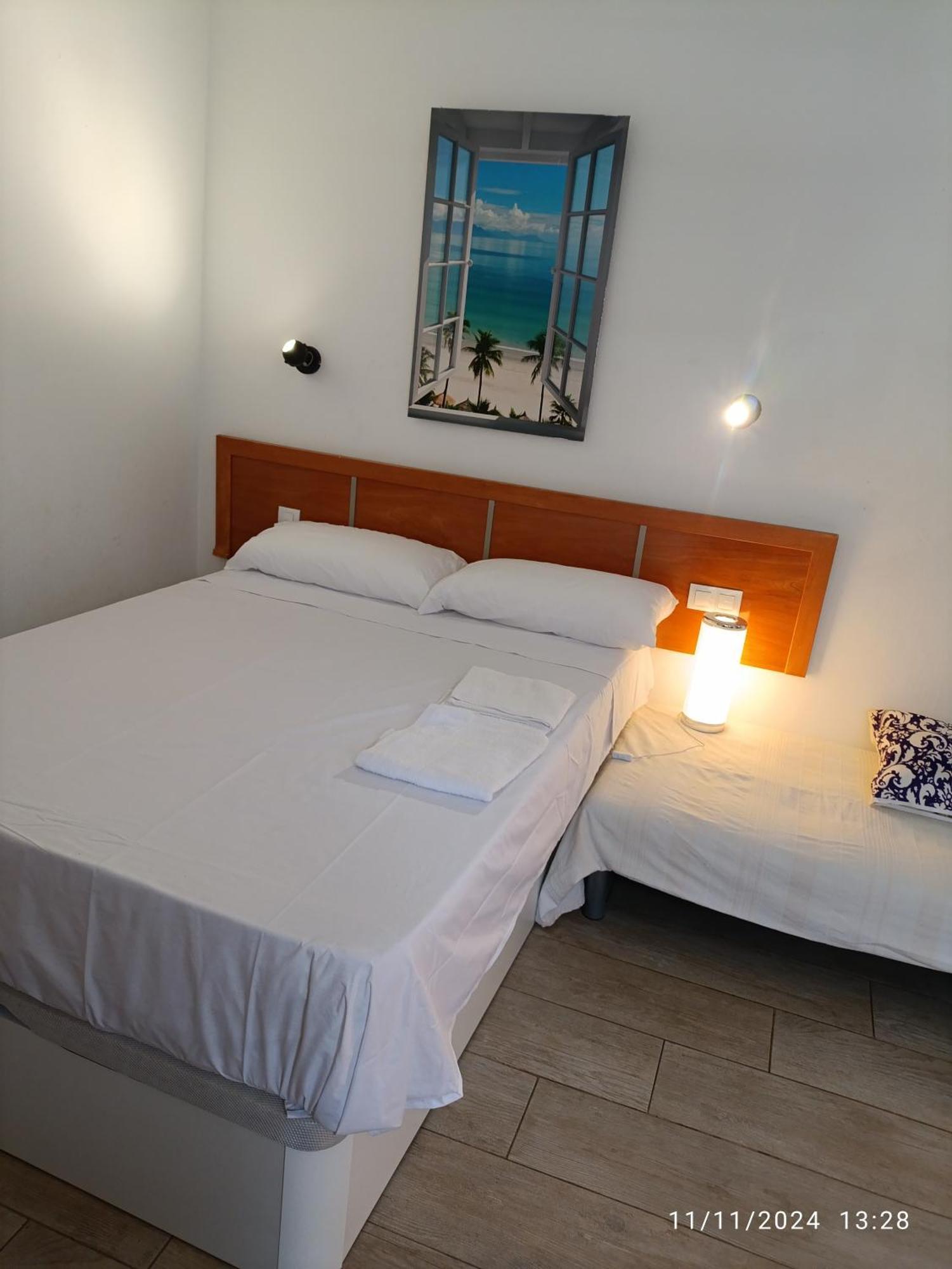 Luminous Cute By The & Harbour Apartment *