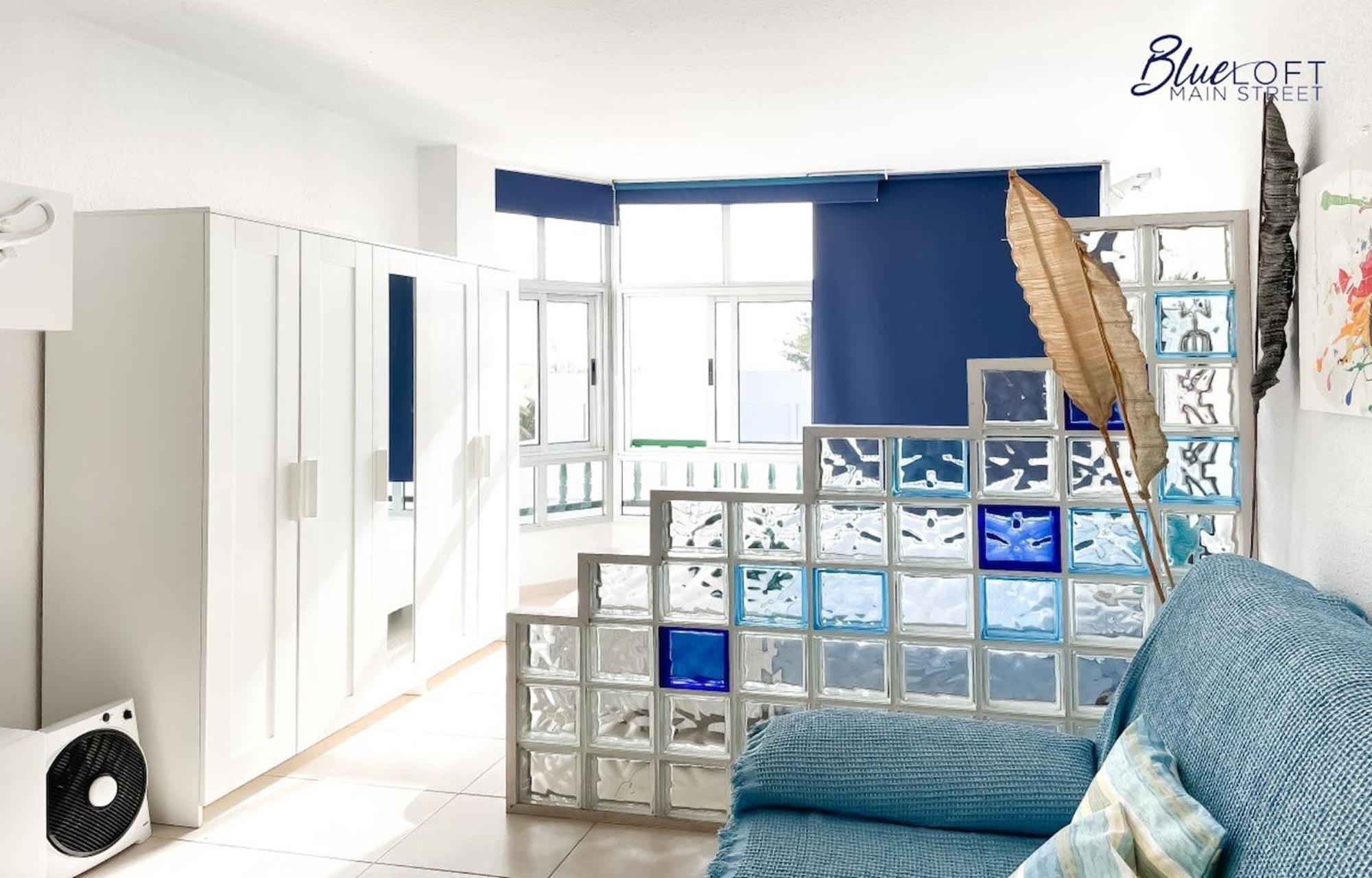 Blue Loft En Main Street By Rentalfue Apartment