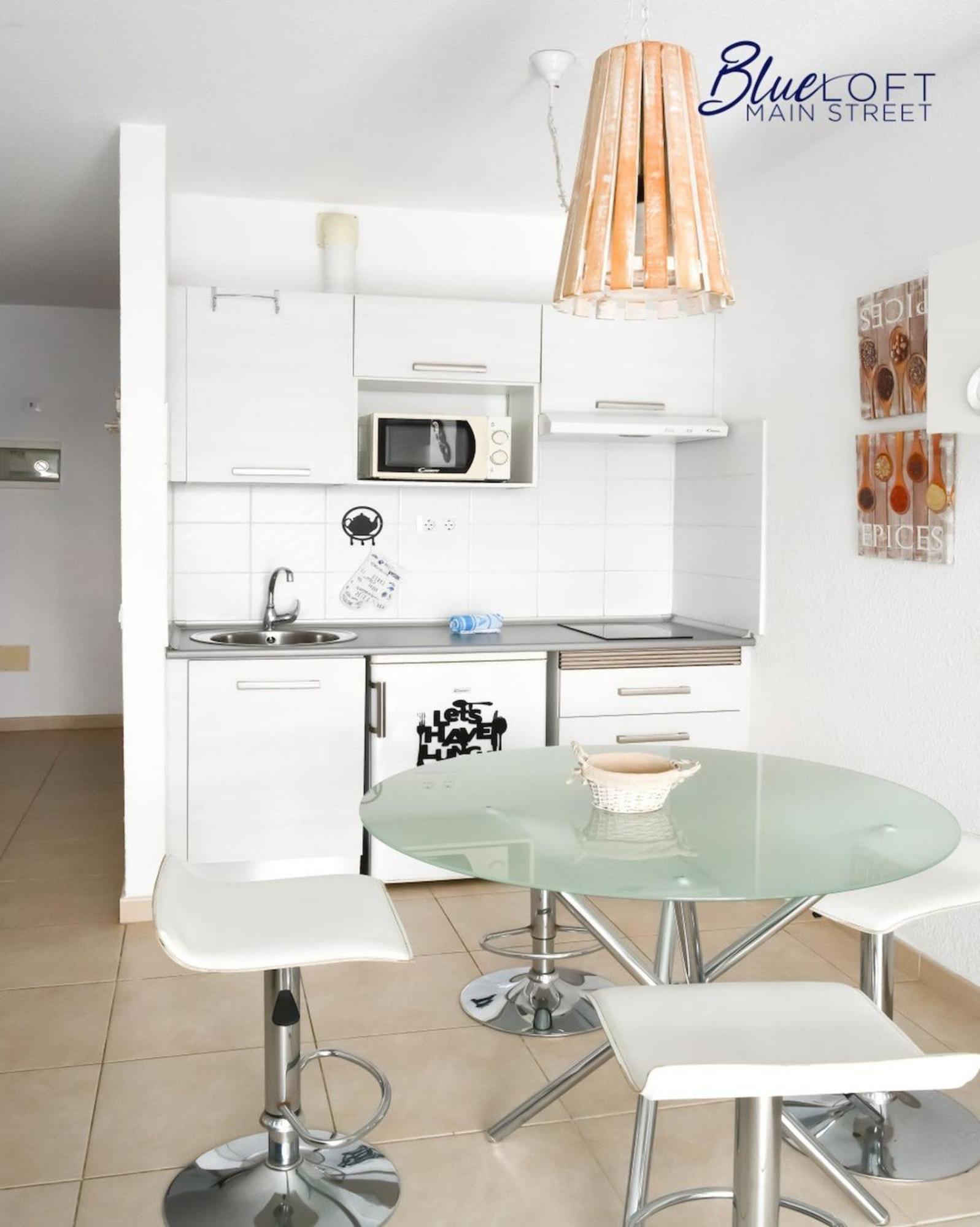 Blue Loft En Main Street By Rentalfue Apartment