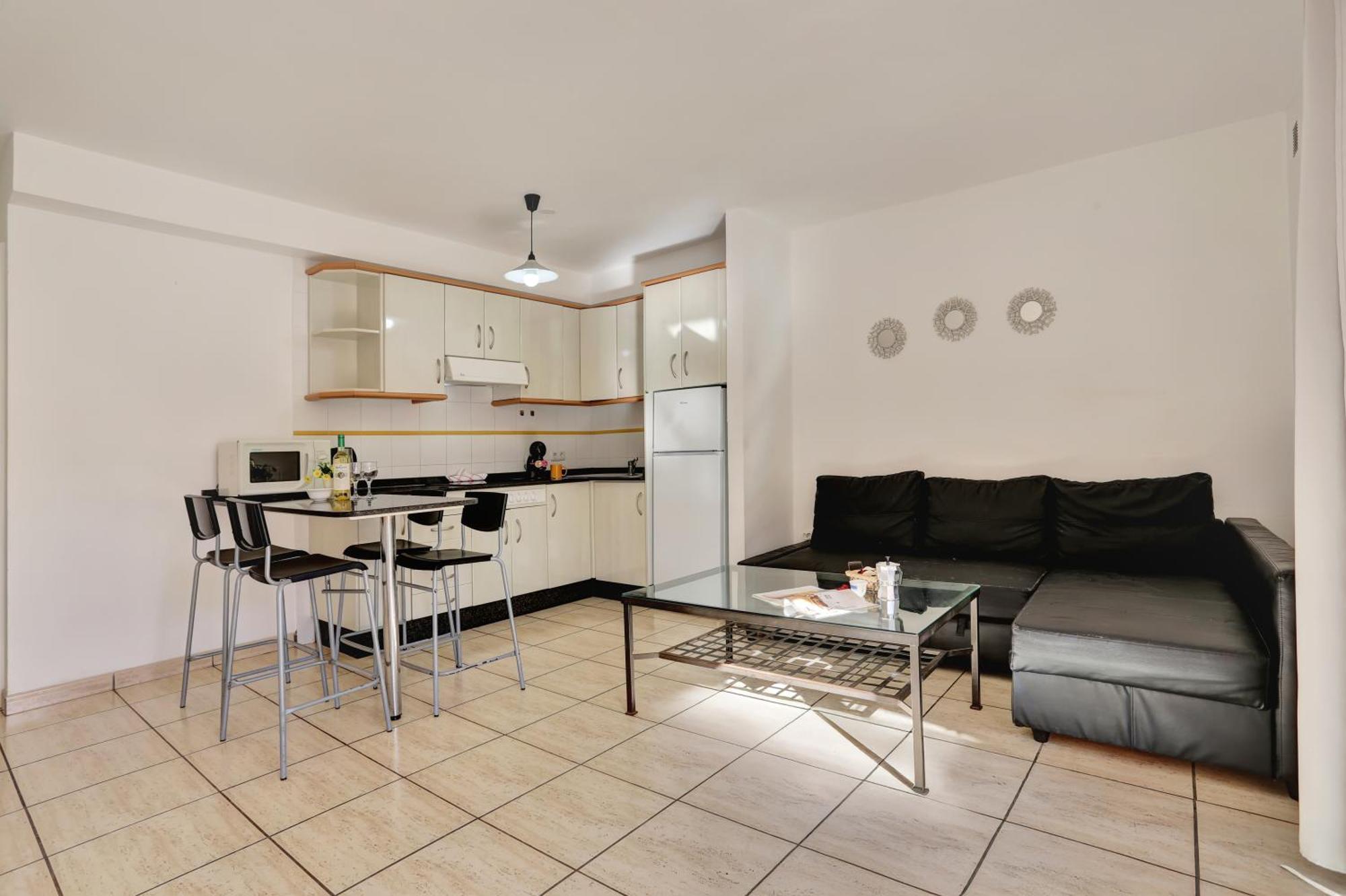 Residencia Lena Corralejo