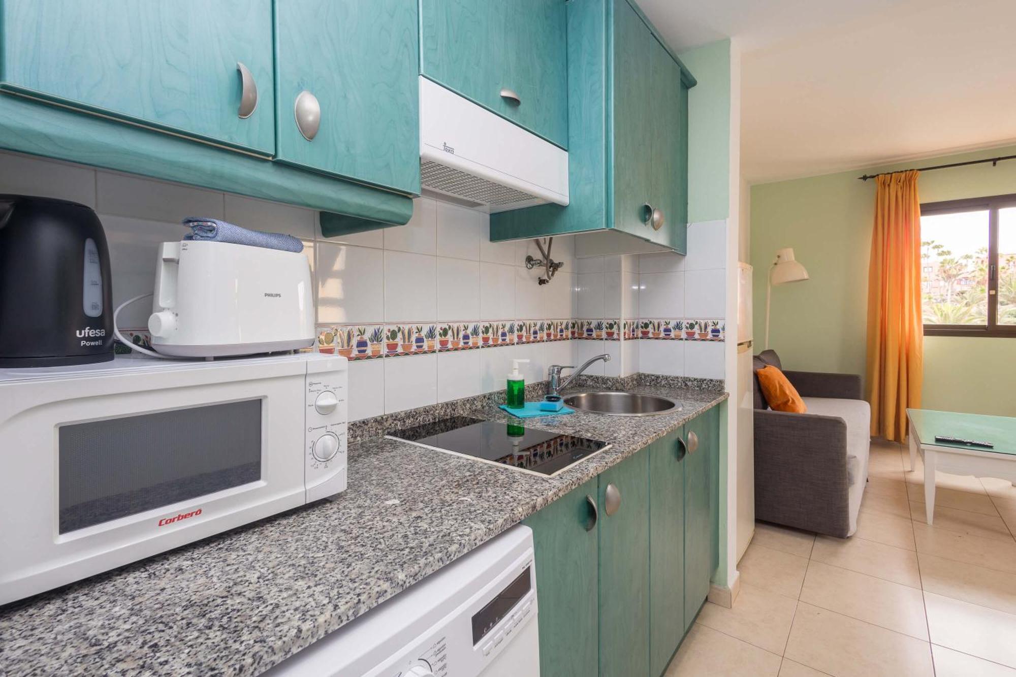 Oasis Royal 14 Vista Piscina By Lightbooking Apartamento