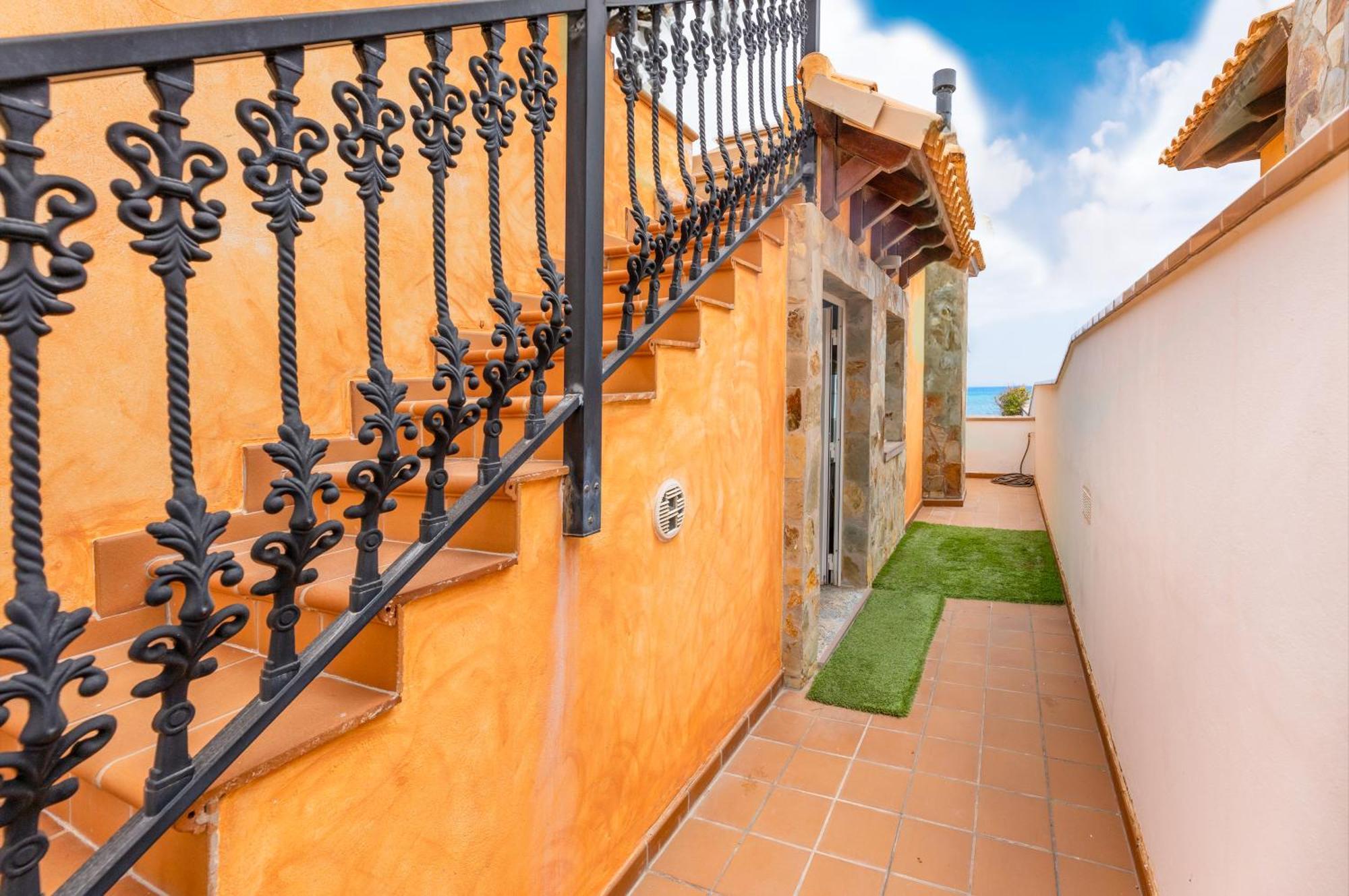 Villa Oasis Beachfront By Holidays Corralejo