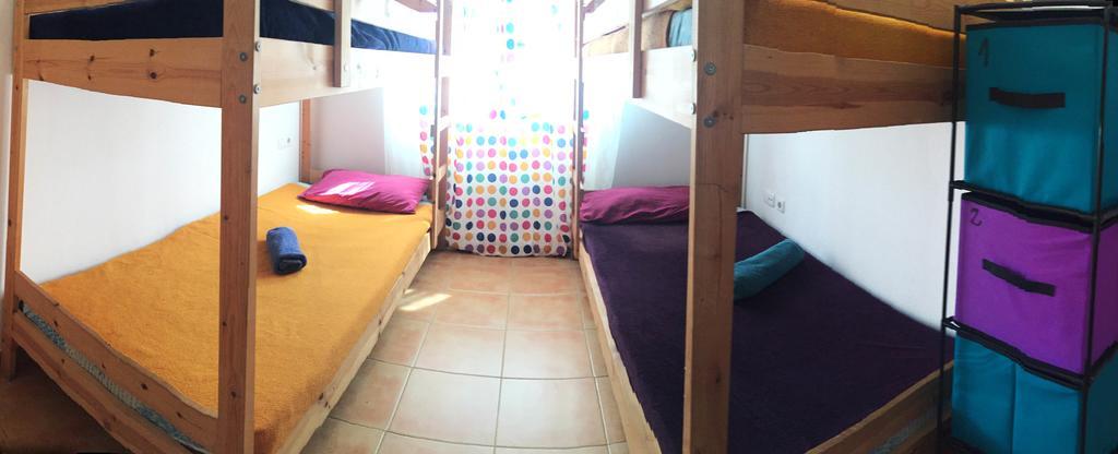 Gasthuis Bhavana Surf House Corralejo