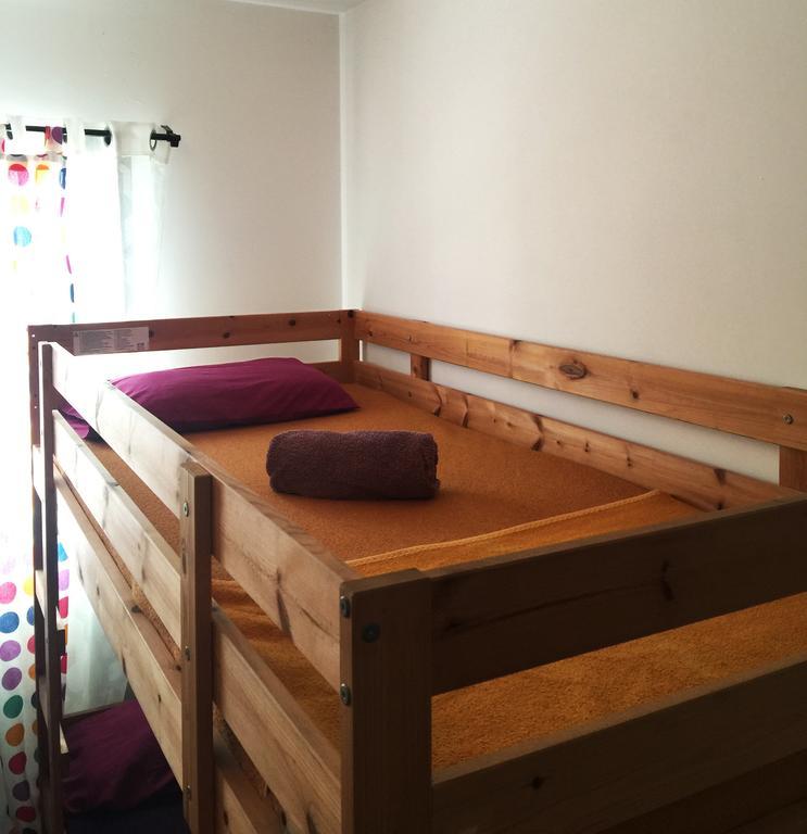 Gasthuis Bhavana Surf House 2*
