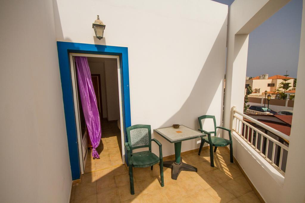 Guest house Surfhouse *
