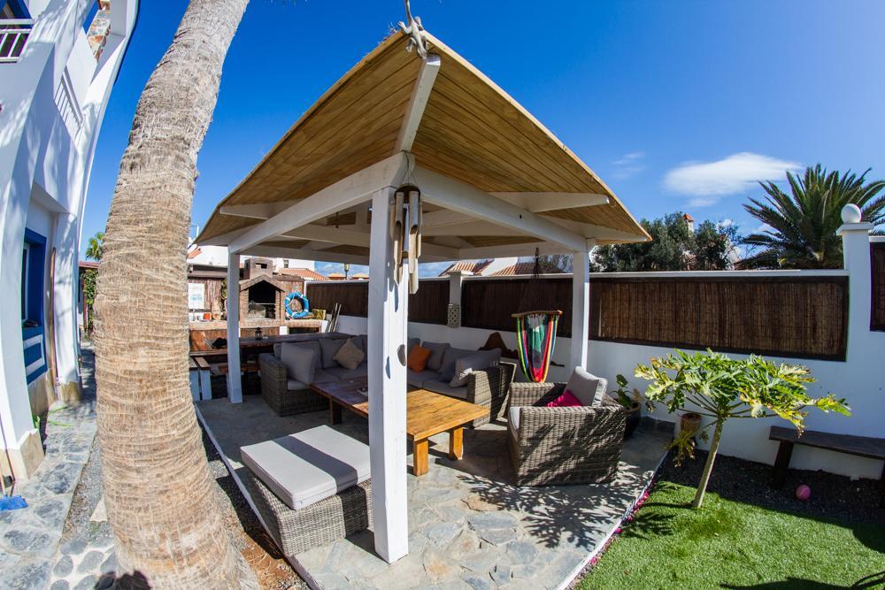 Guest house Surfhouse *