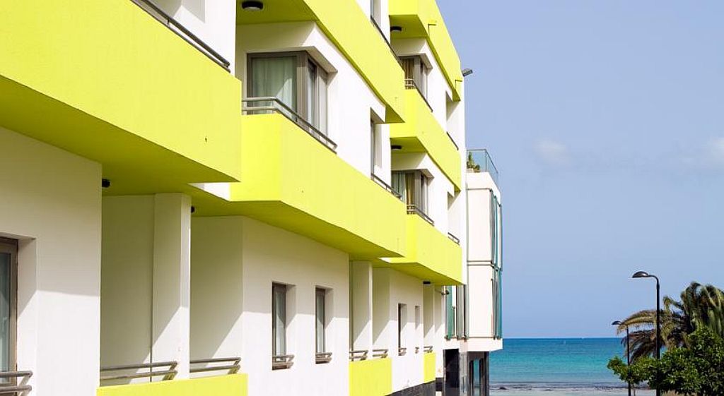 Hotel The 4*