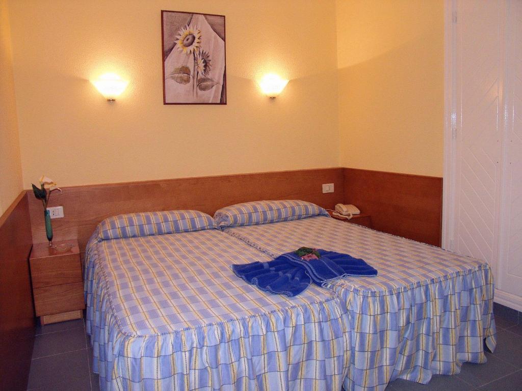 Hotel Caleta Del Mar